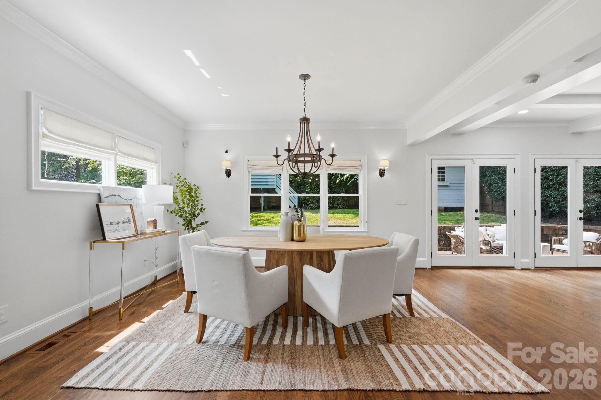 2013 Victorian Place Property Photo 21