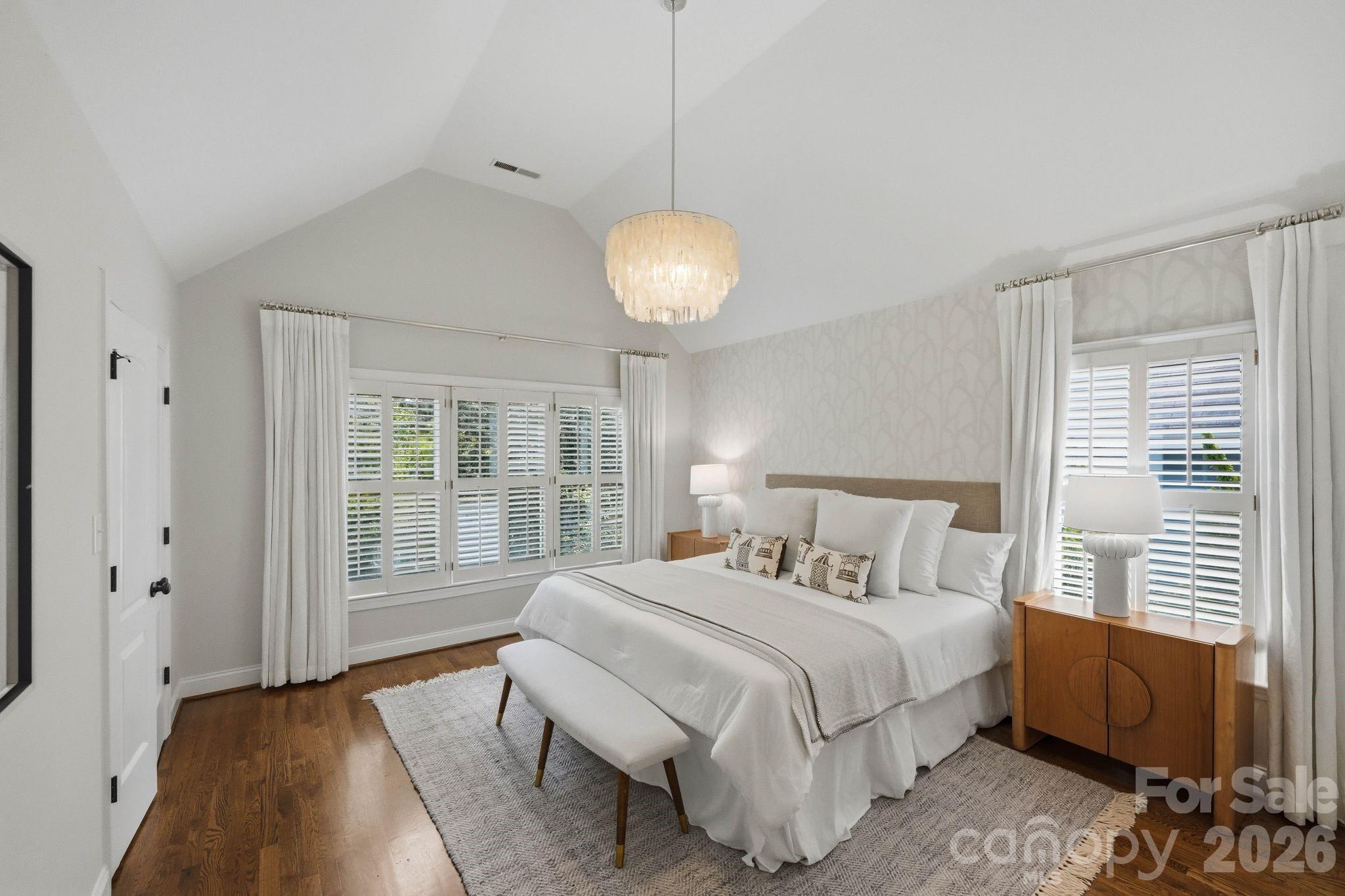 2013 Victorian Place Property Photo 23