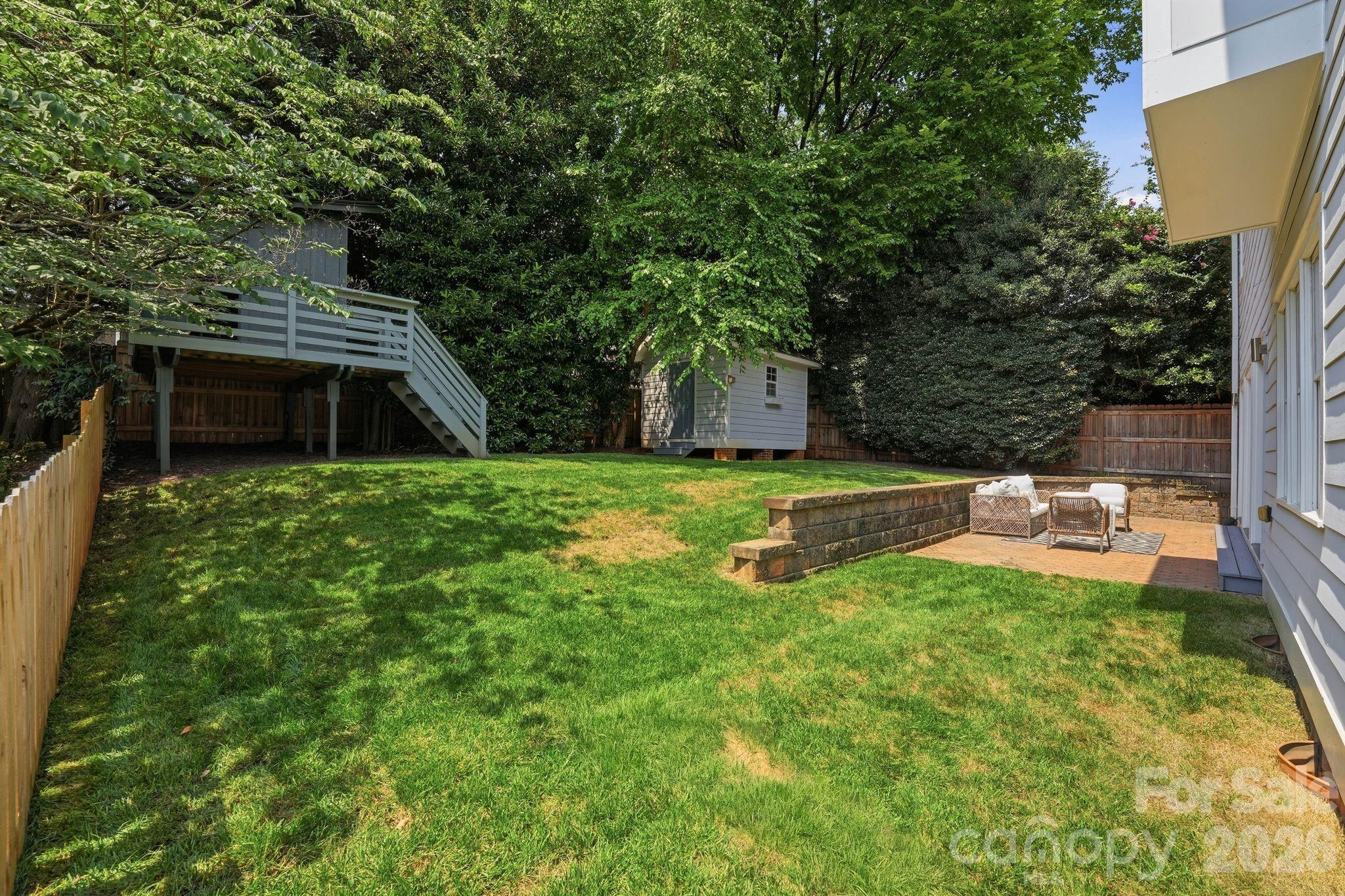 2013 Victorian Place Property Photo 35