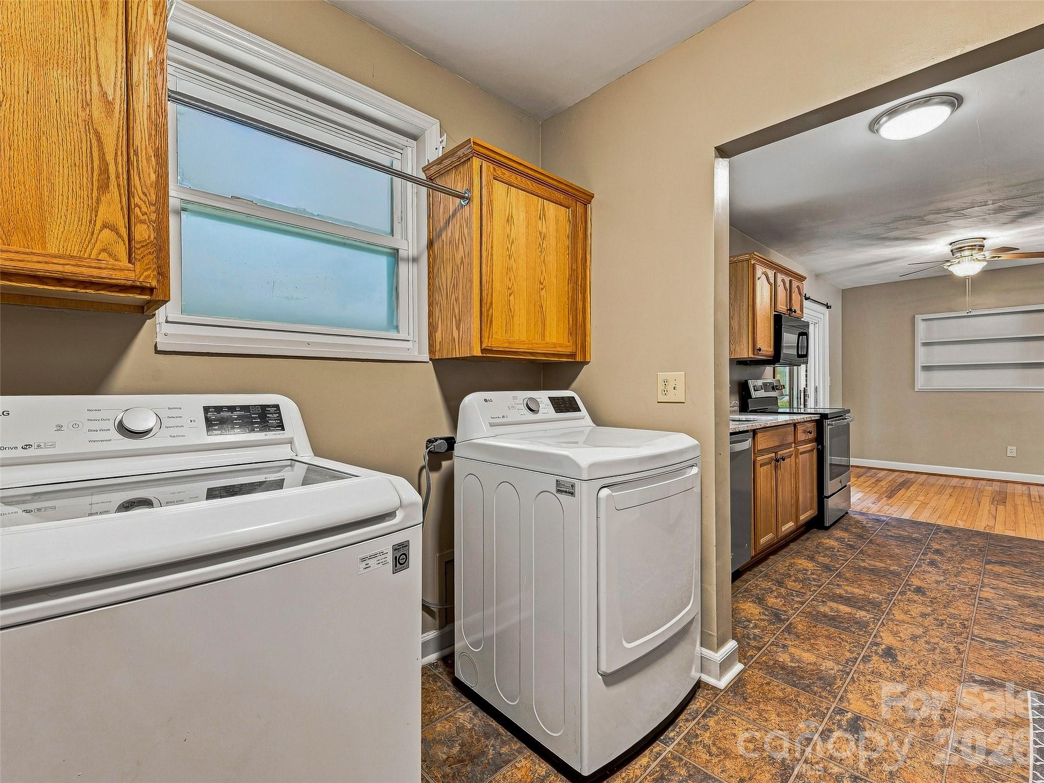 320 Kendale Court Property Photo 11