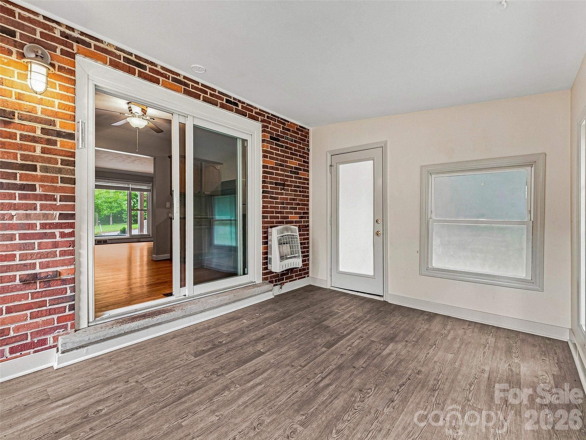 320 Kendale Court Property Photo 13