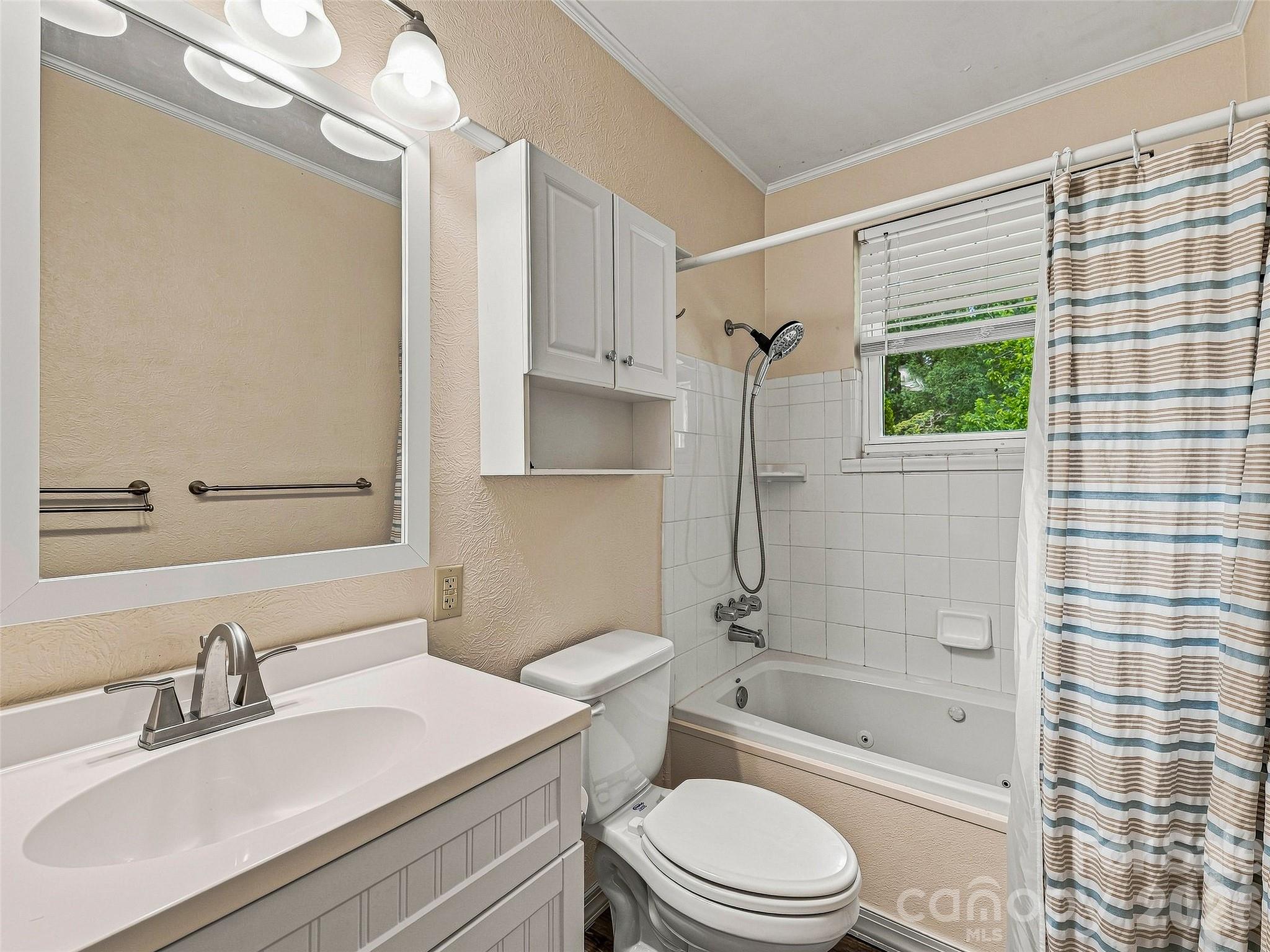 320 Kendale Court Property Photo 23