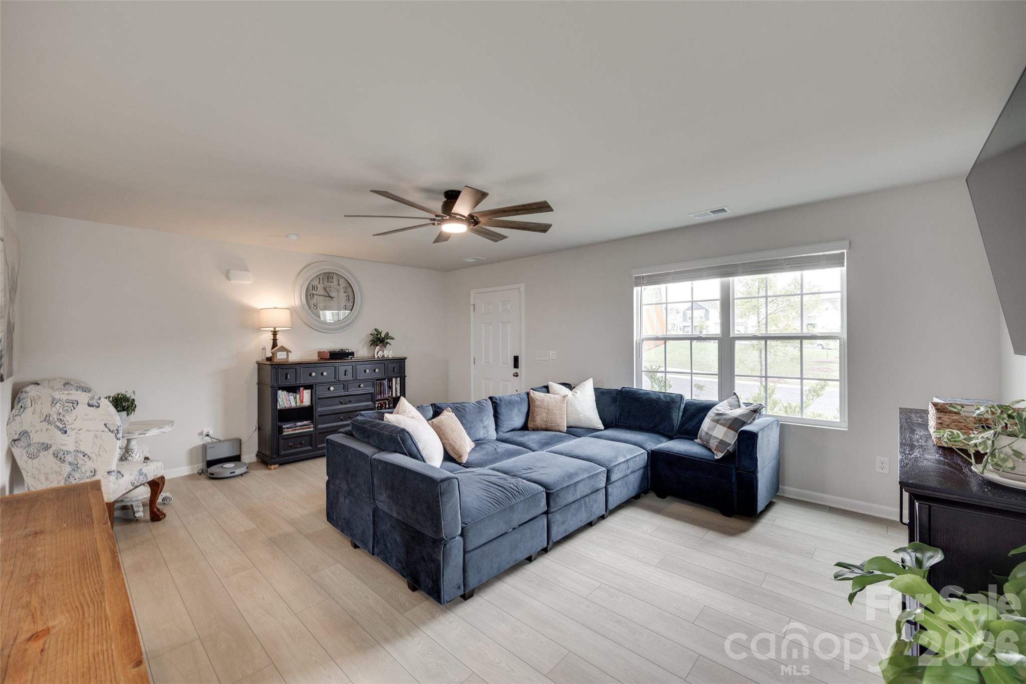 1208 Old Fort Drive Property Photo 4