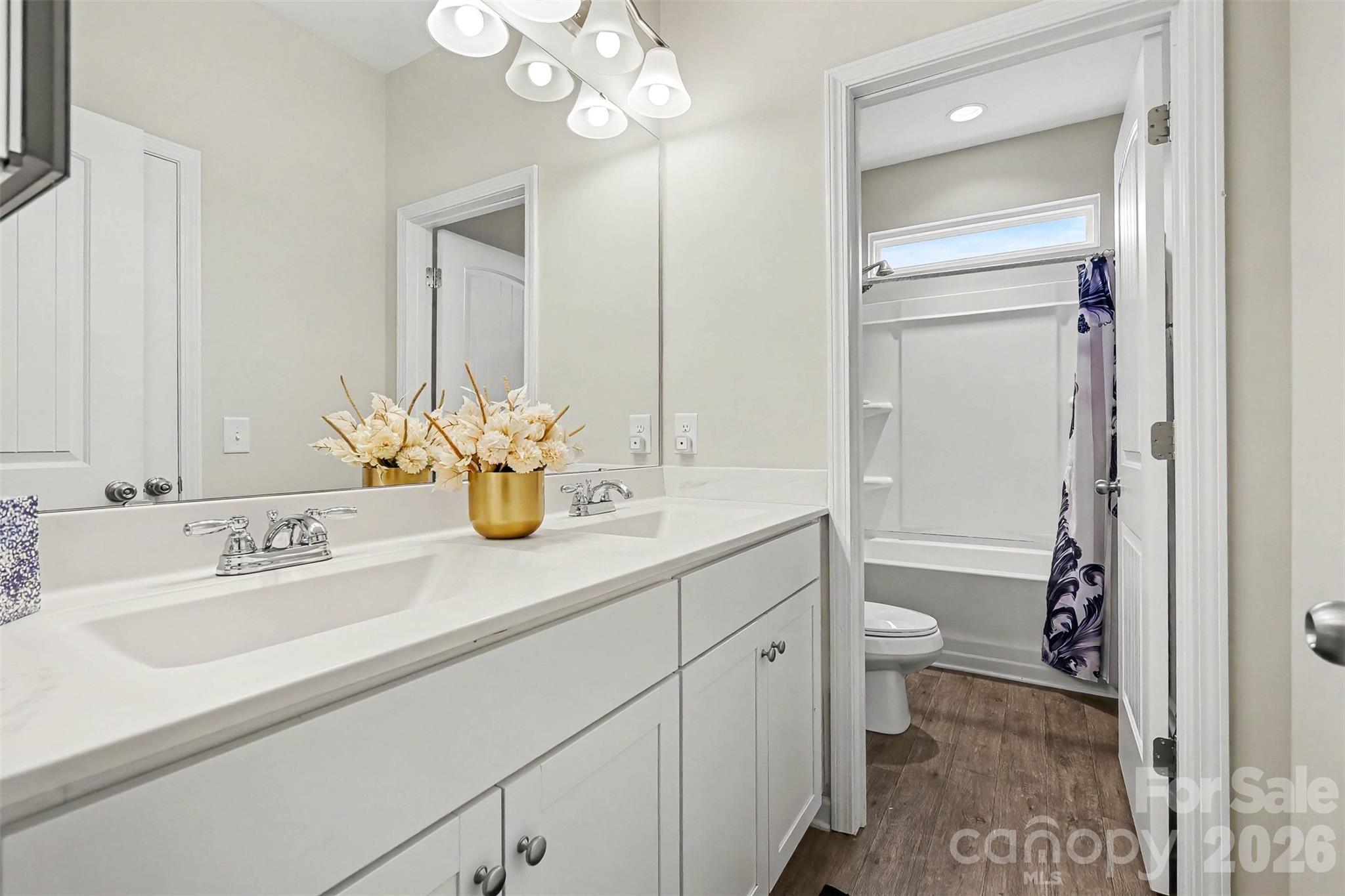 3246 Lock Erne Avenue Property Photo 12