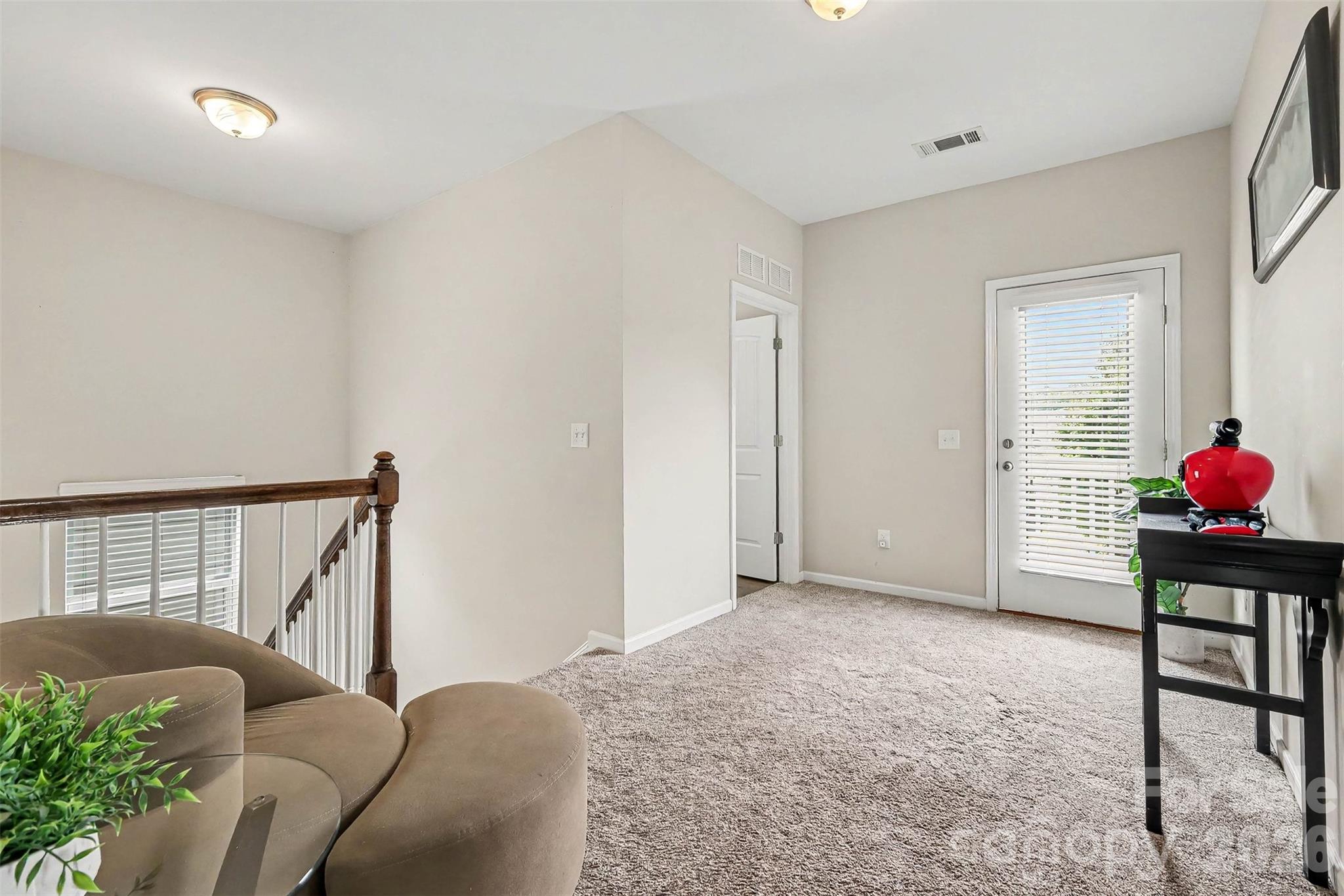3246 Lock Erne Avenue Property Photo 13