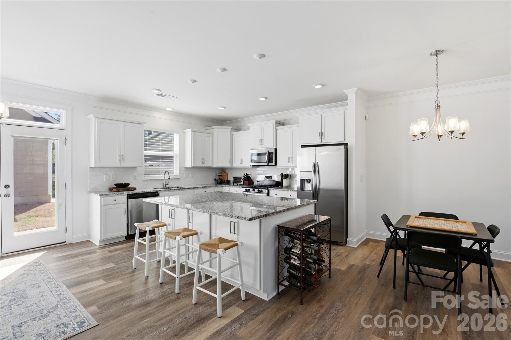 1008 Township Parkway Property Photo 3