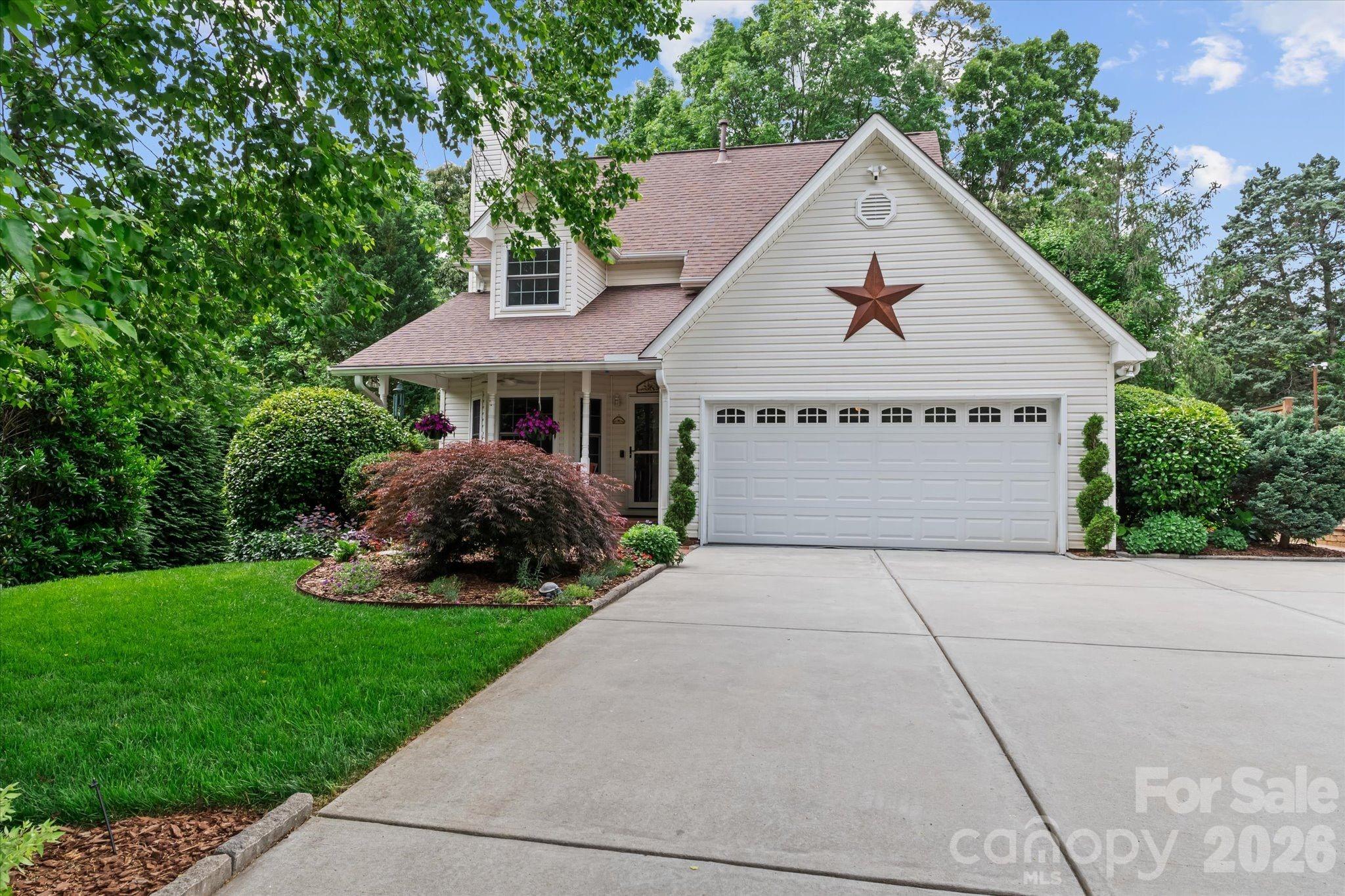 1315 Mistletoe Ridge Place Property Photo 1