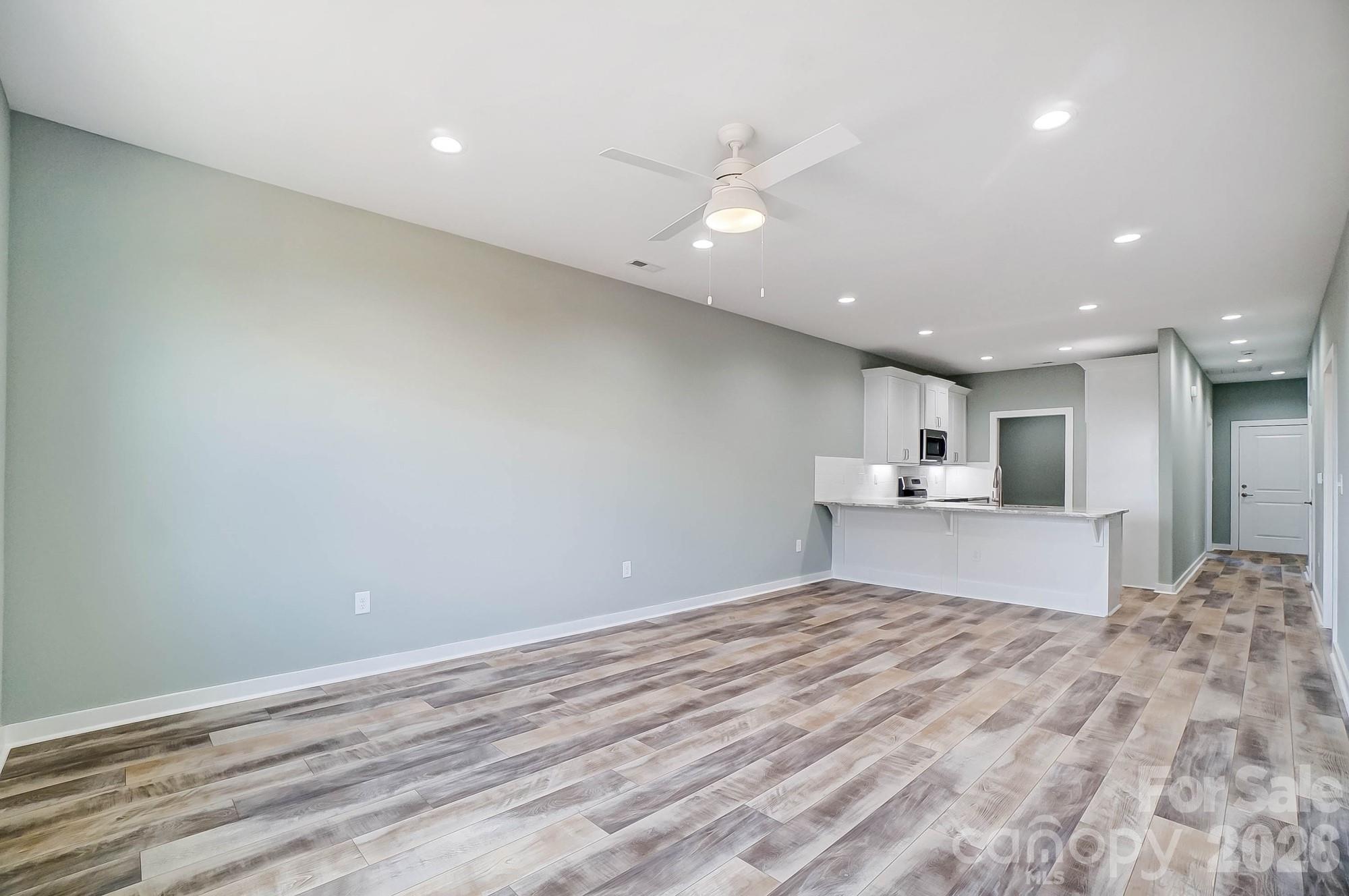 1529 28th Street Place Property Photo 15
