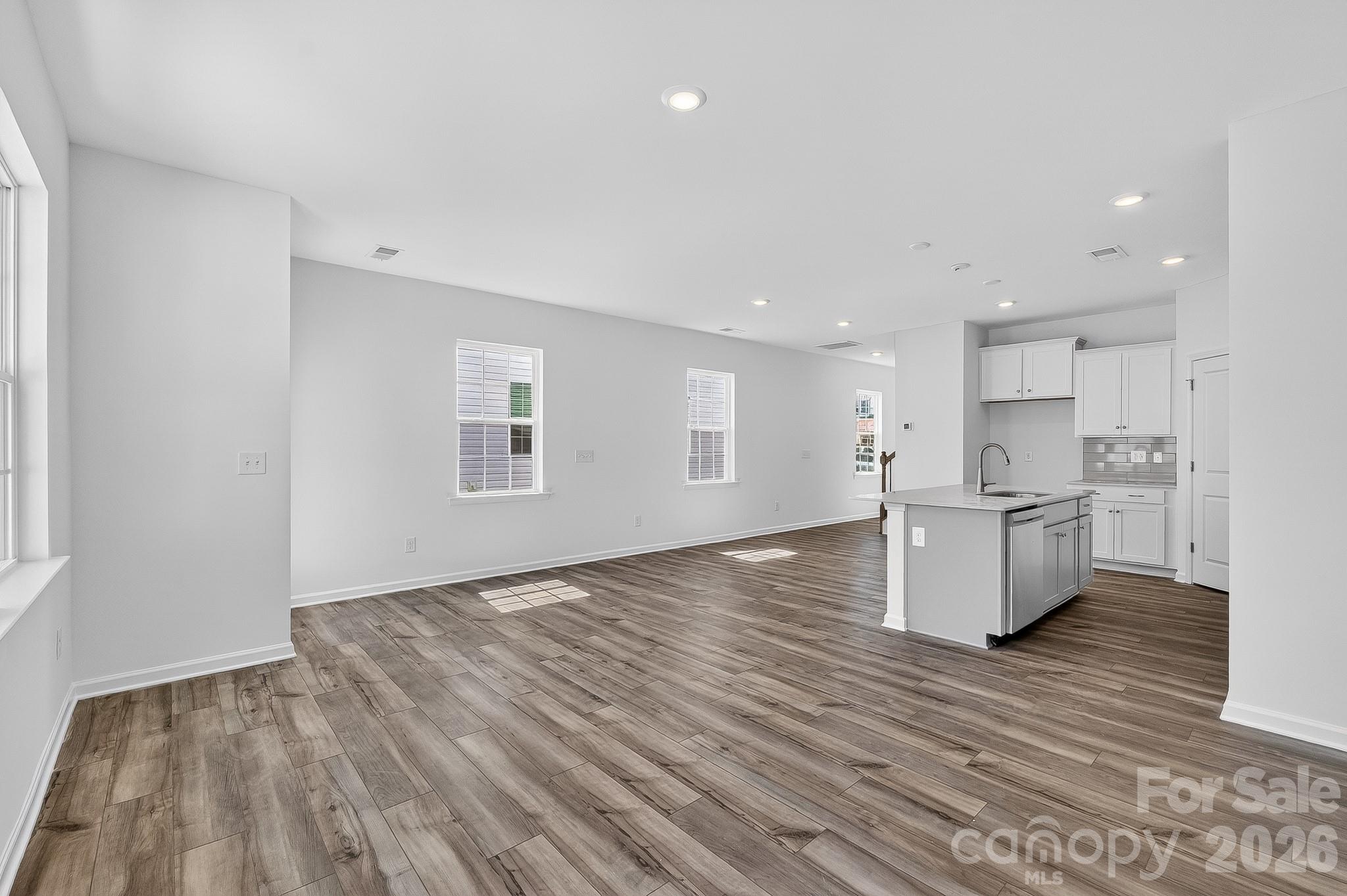 8121 Mcgarry Trail 188 Property Photo 10