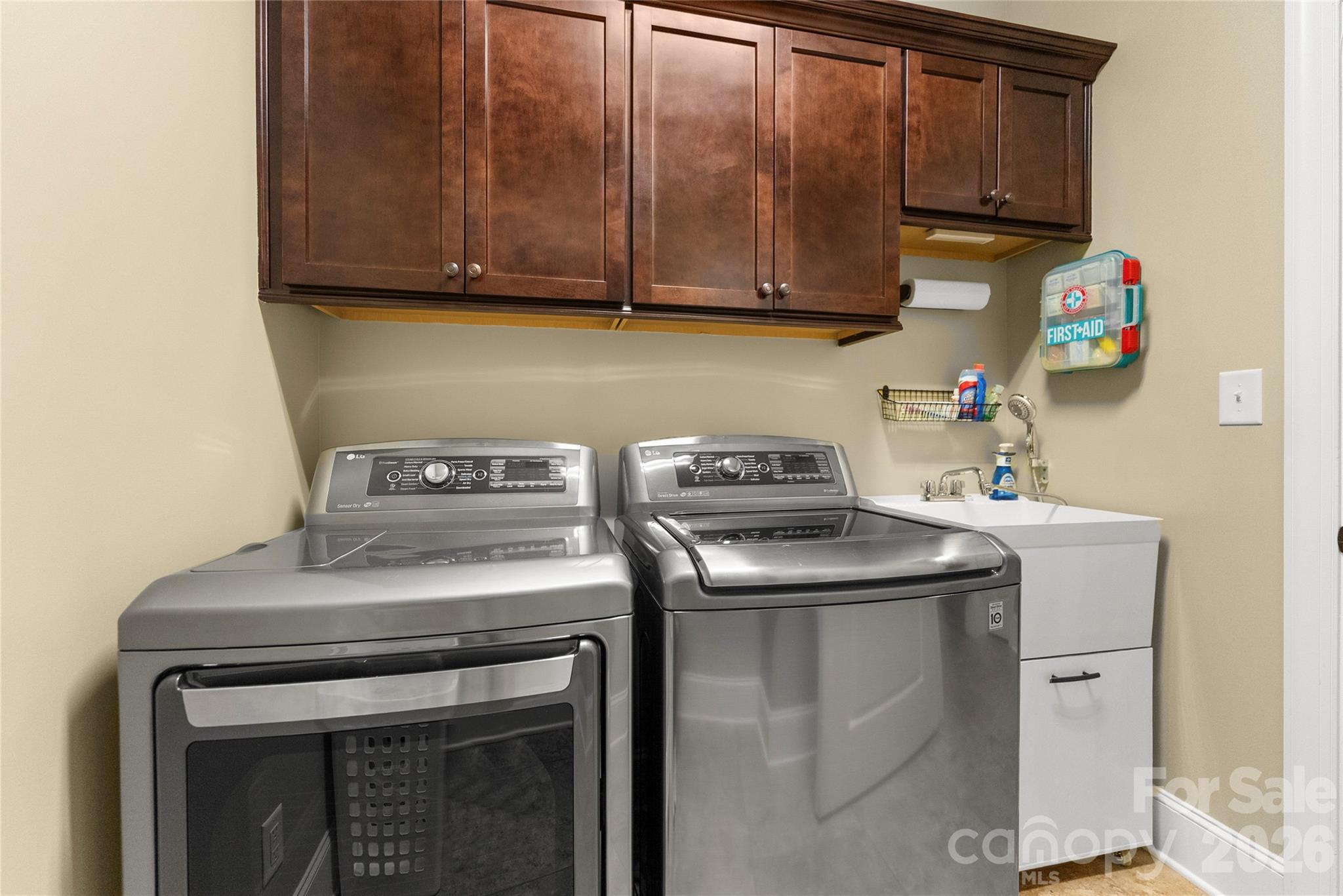 2551 Eagle Drive 6/c Property Photo 28