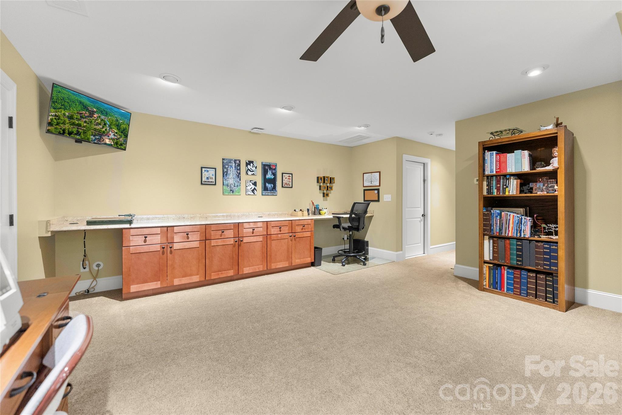 2551 Eagle Drive 6/c Property Photo 31