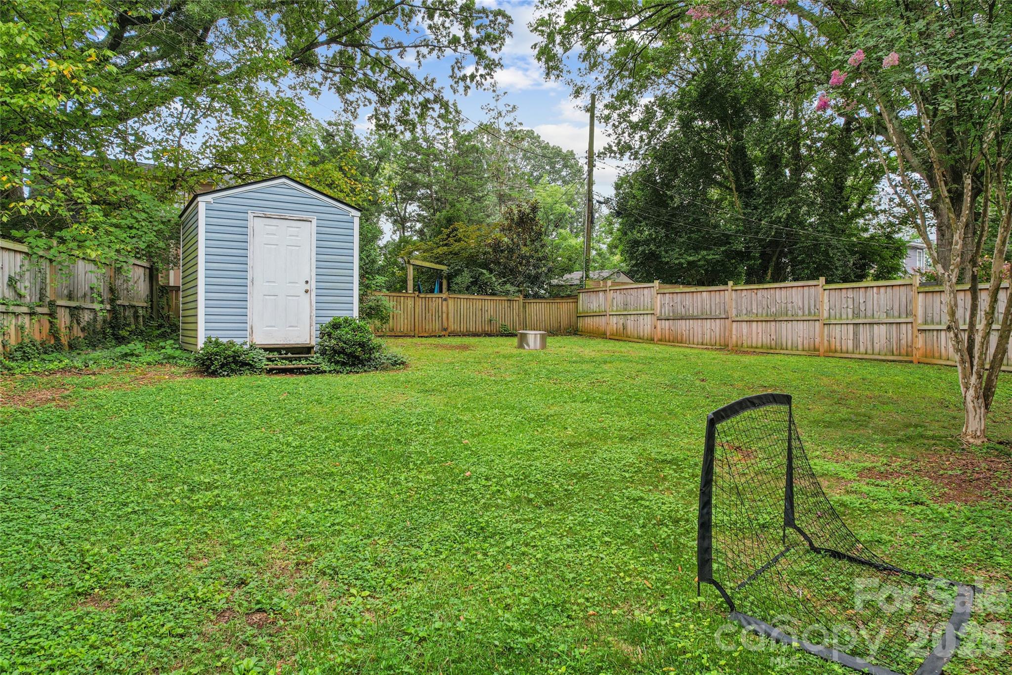 114 N Turner Avenue Property Photo 14