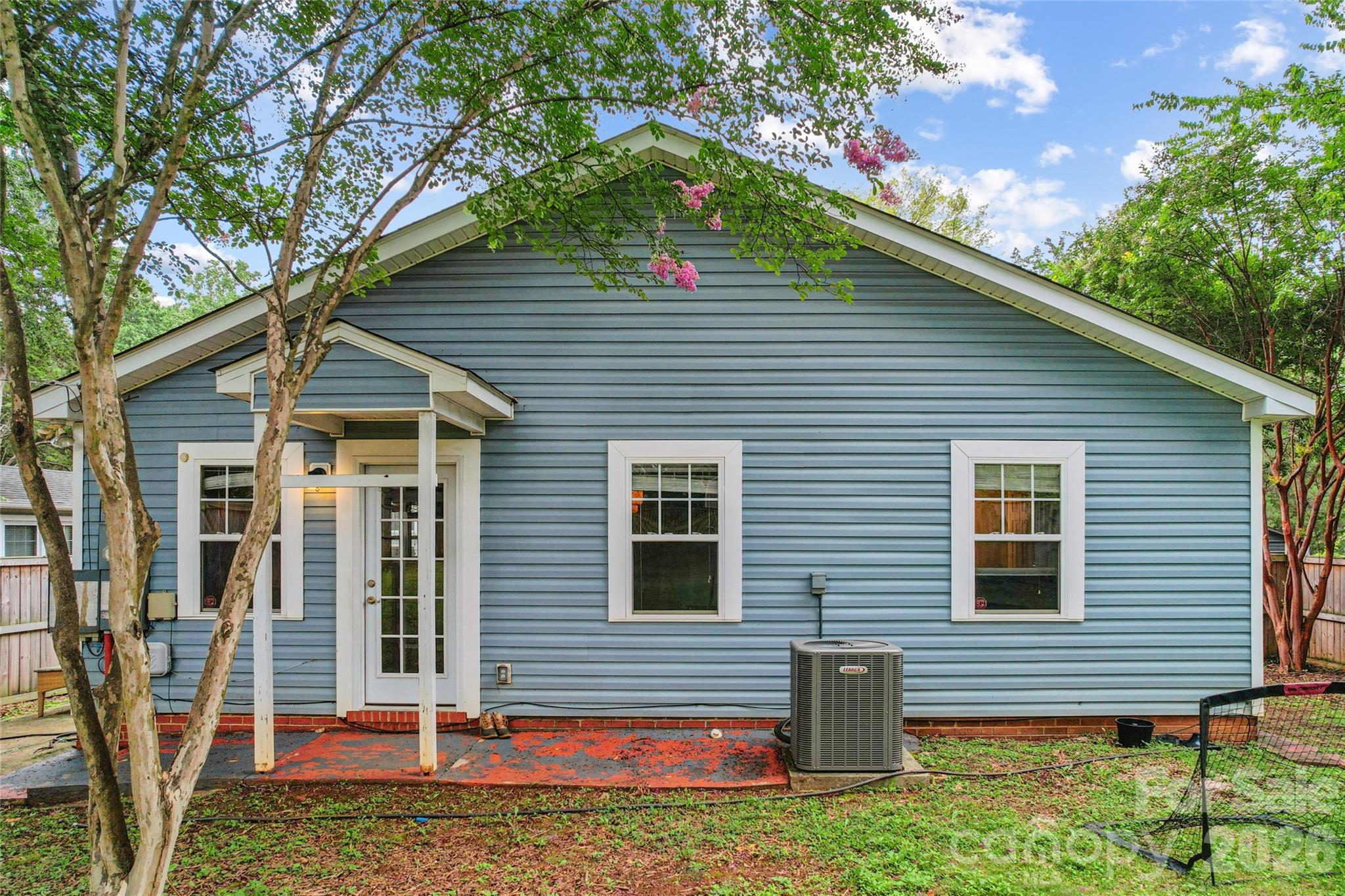 114 N Turner Avenue Property Photo 27