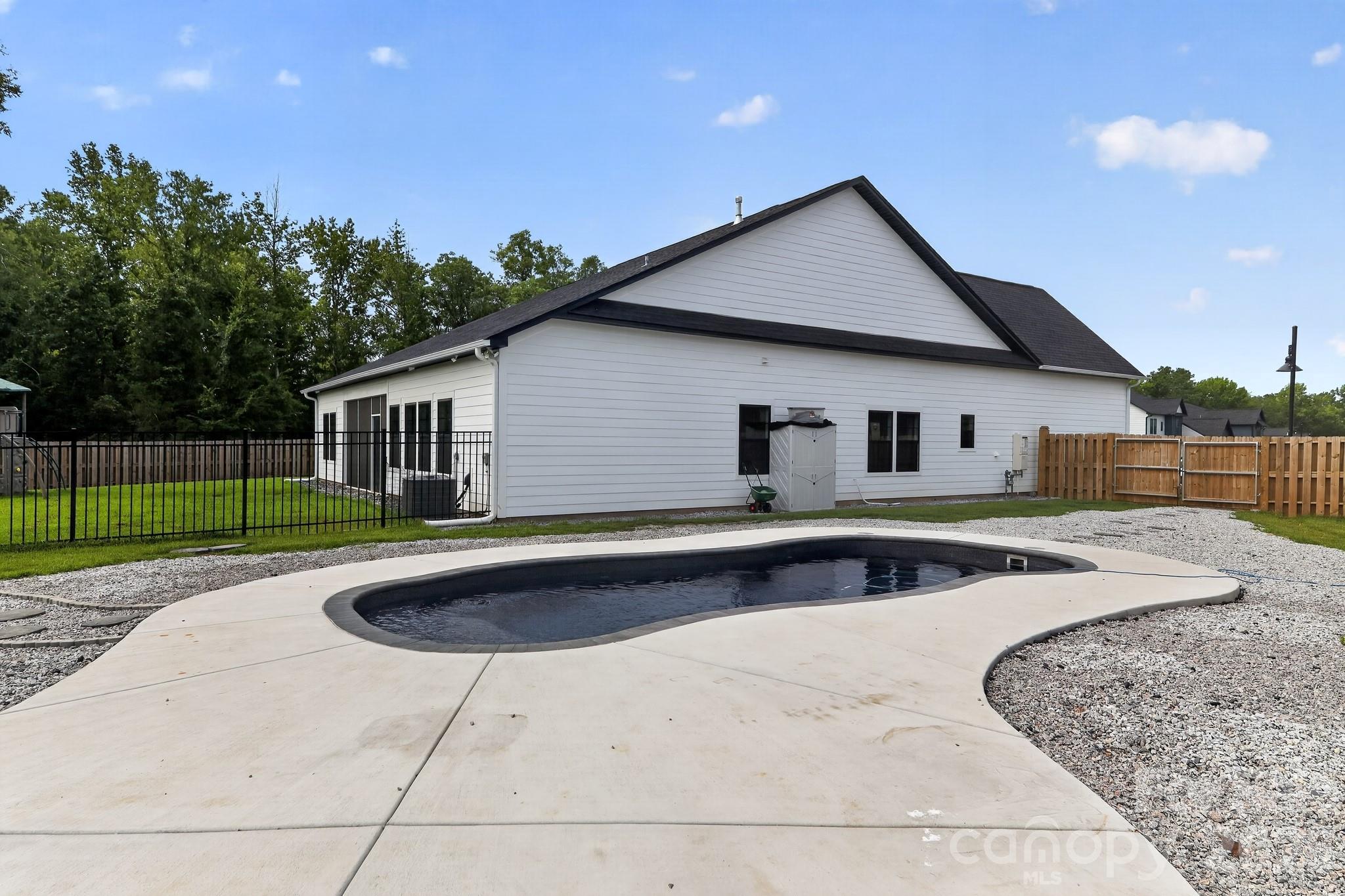 41 Elk Run Court Property Photo 29
