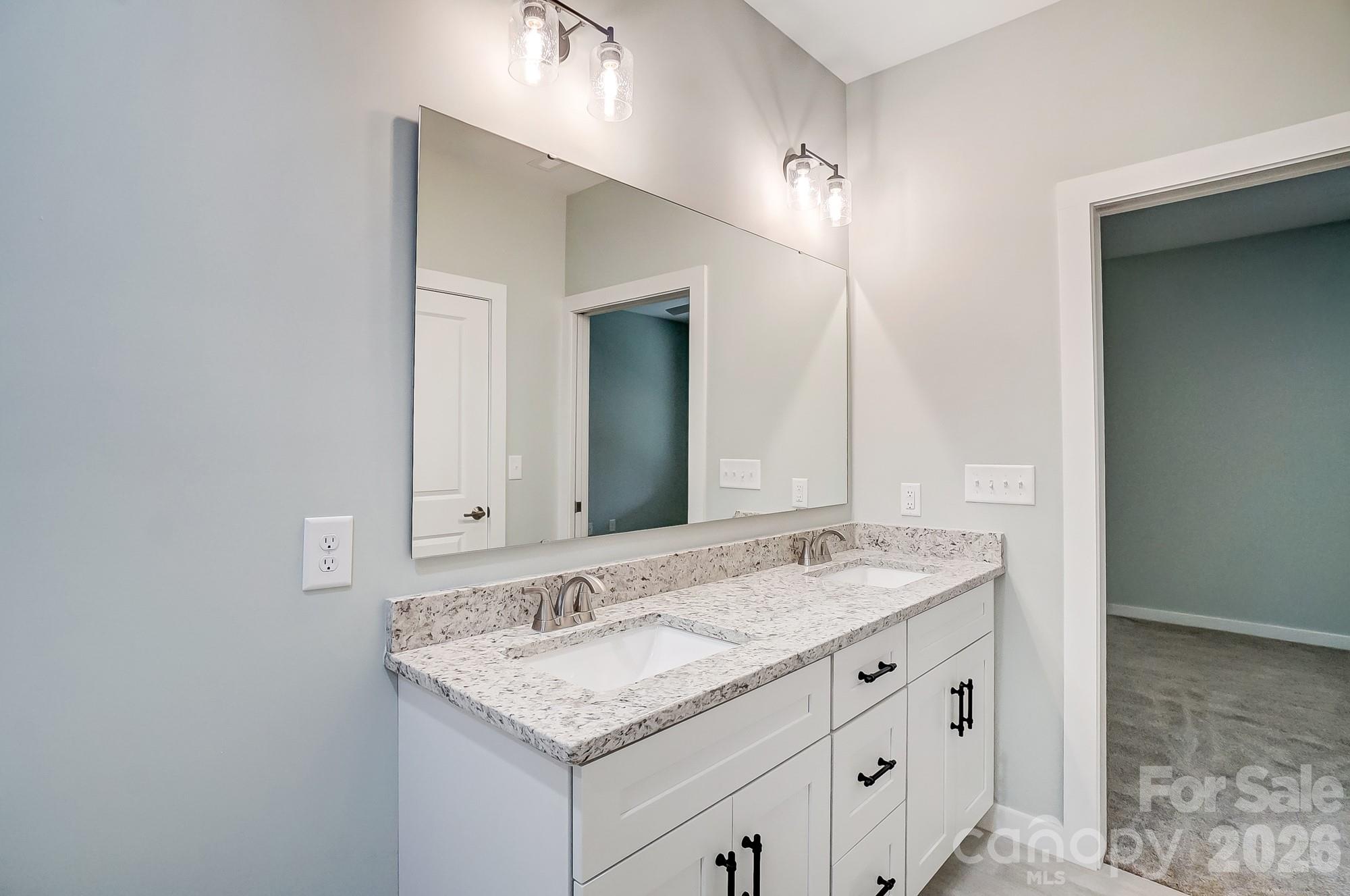 2866 15th Avenue Place Property Photo 19