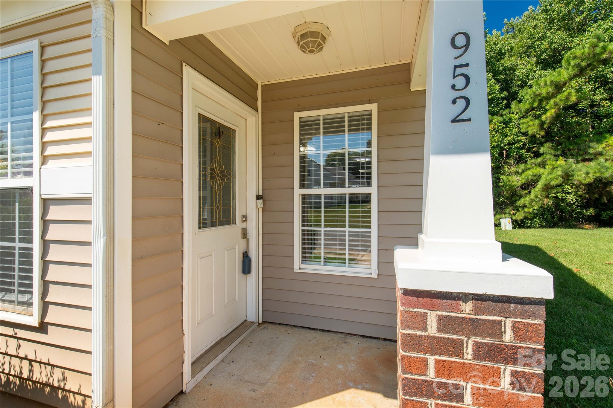 952 Olde Towne Way Property Photo 4