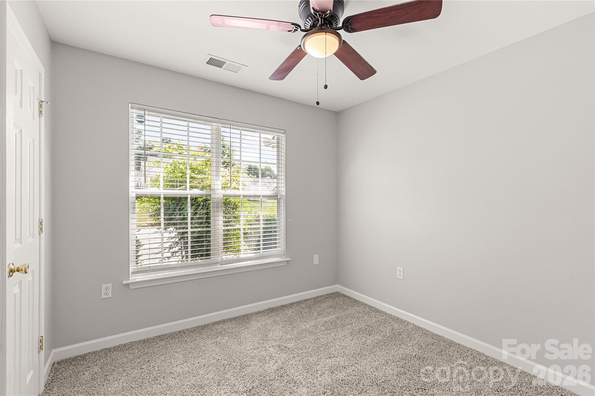 952 Olde Towne Way Property Photo 16