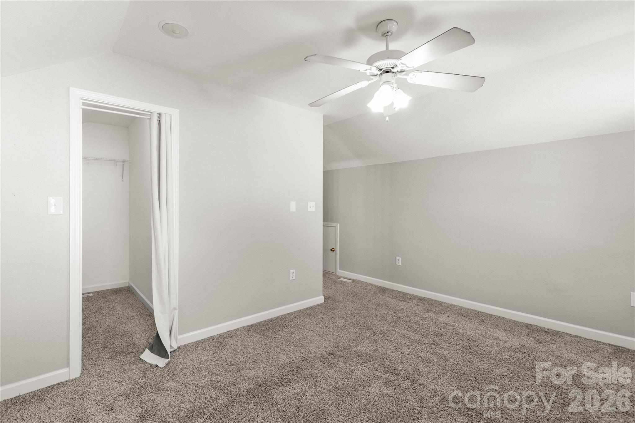 952 Olde Towne Way Property Photo 25