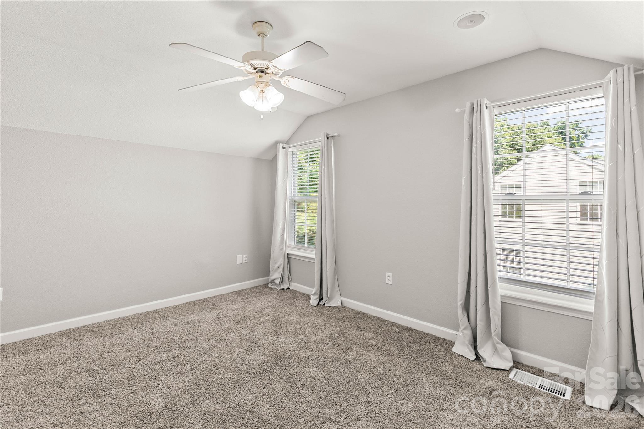 952 Olde Towne Way Property Photo 26