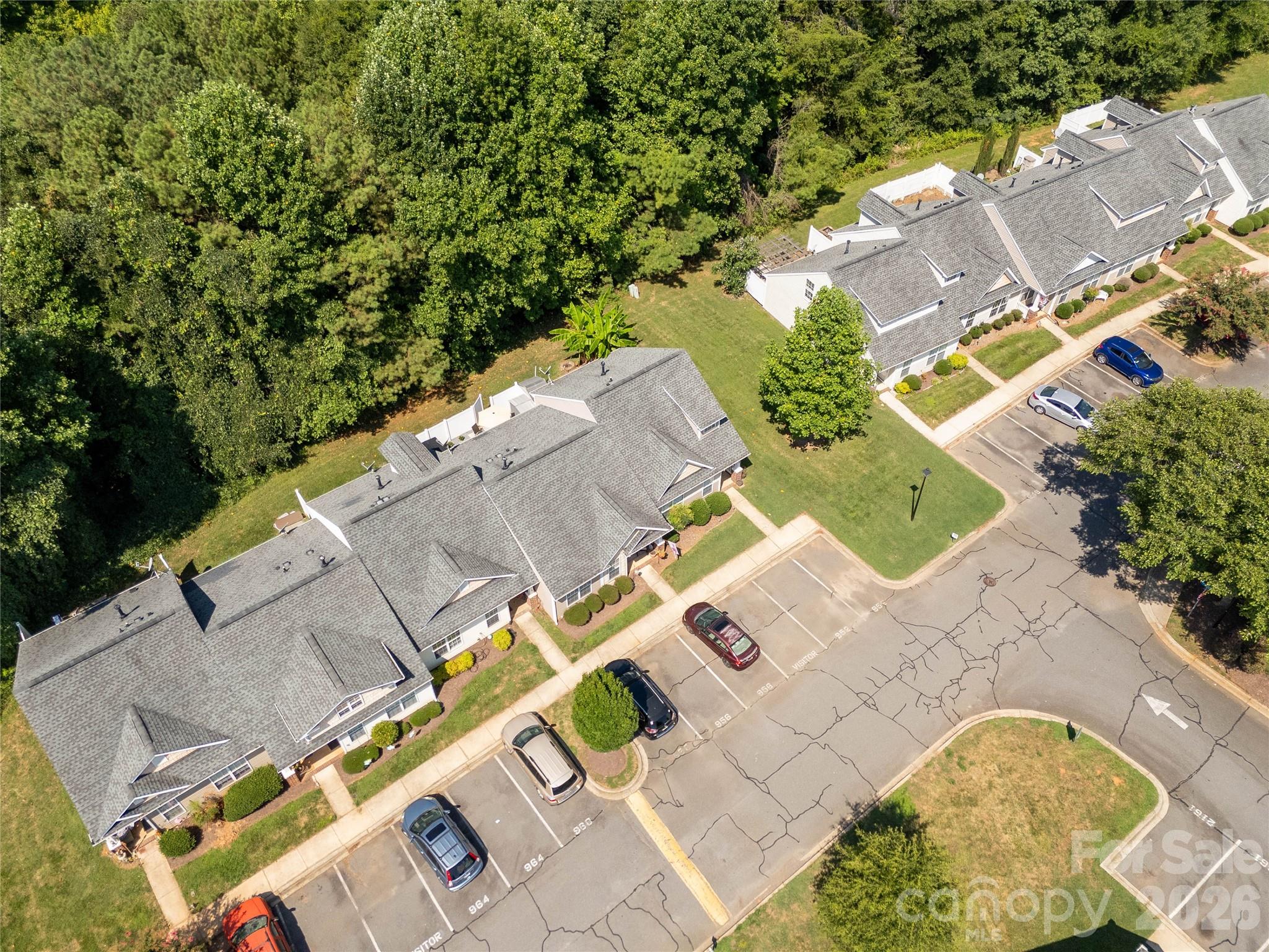 952 Olde Towne Way Property Photo 33