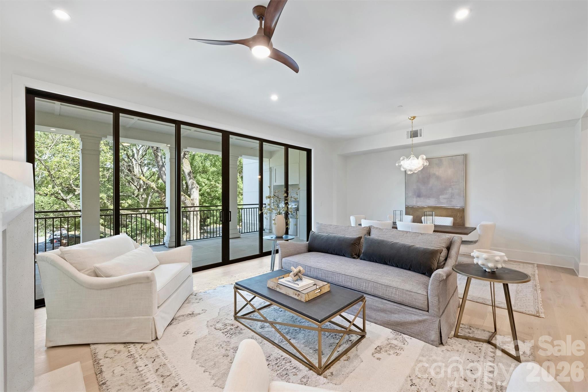 409 Queens Road 301 Property Photo 25