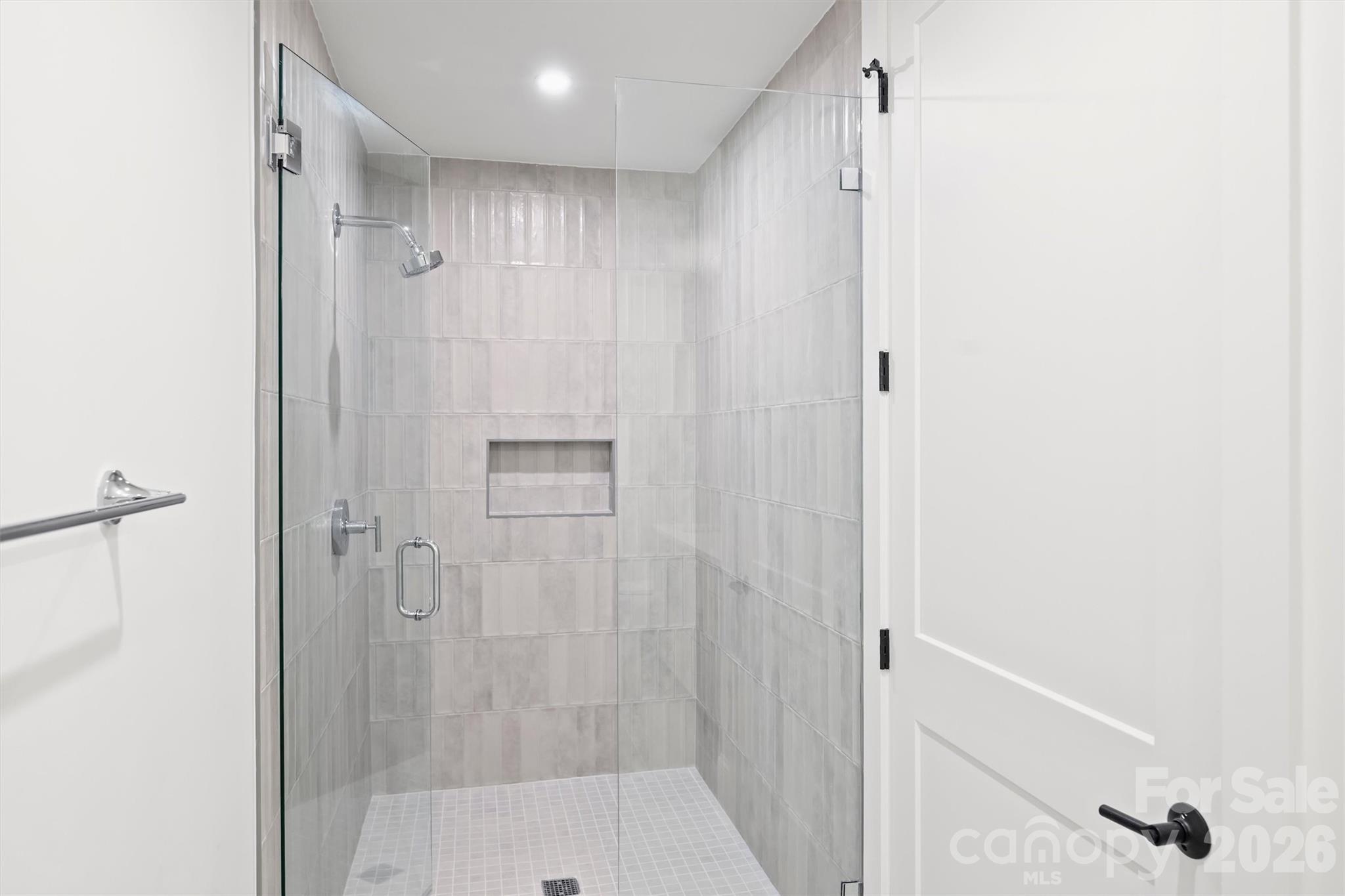409 Queens Road 301 Property Photo 45
