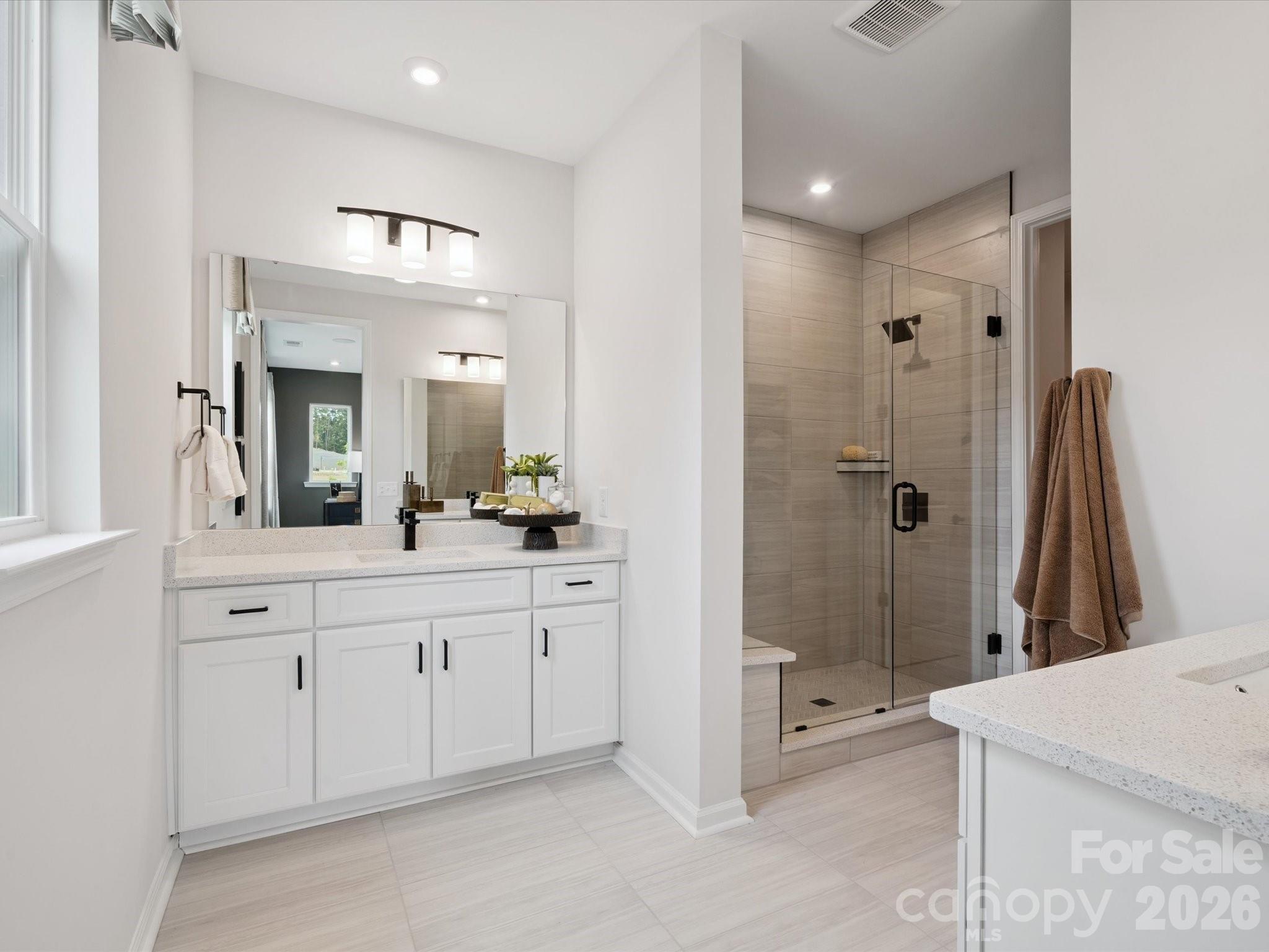705 Bowery Place Property Photo 13