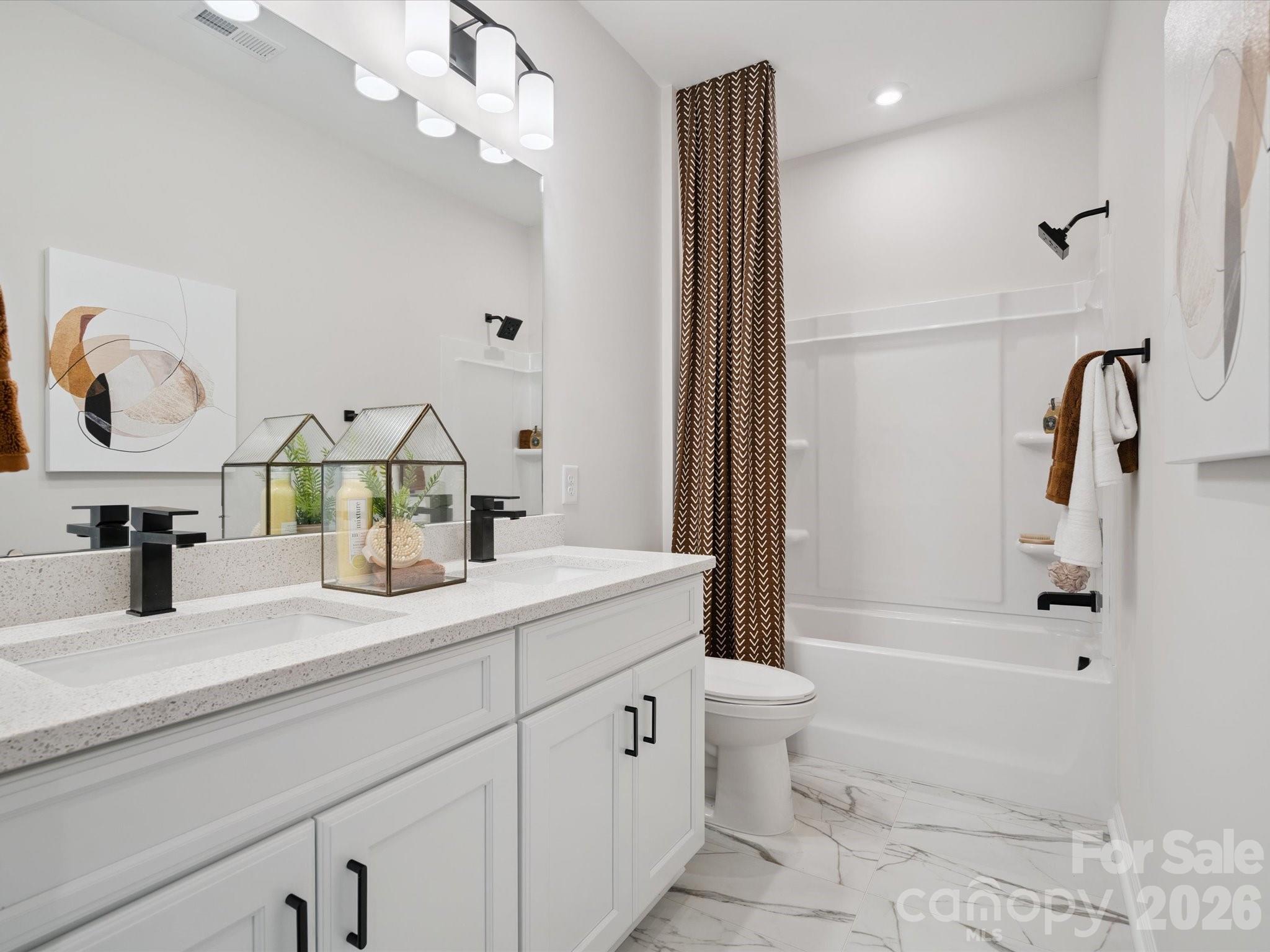705 Bowery Place Property Photo 16
