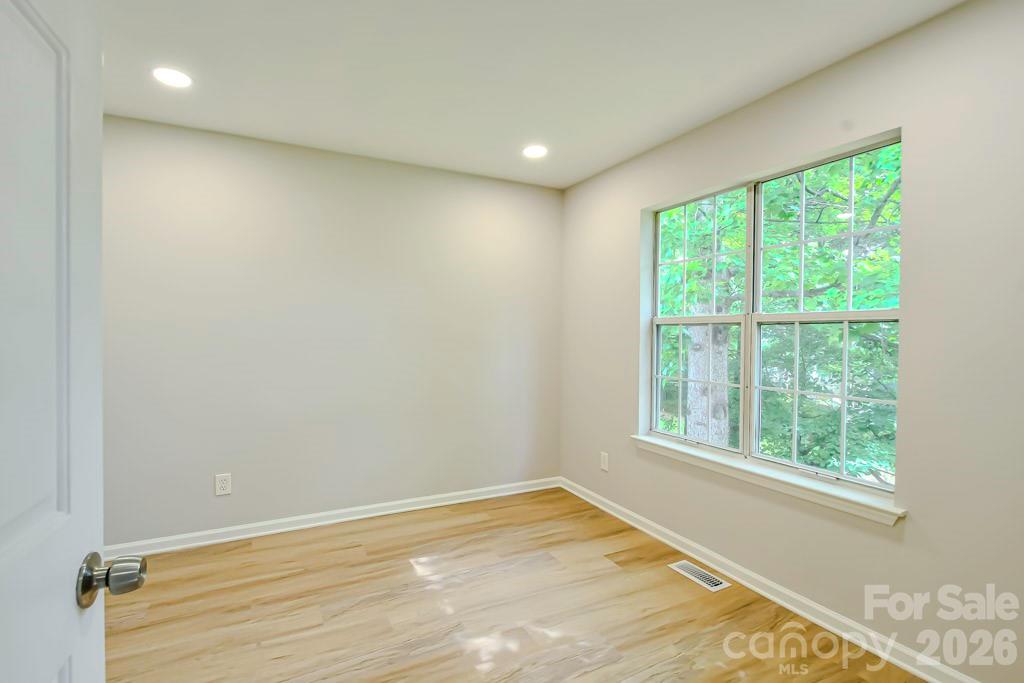 6020 Running Deer Road Property Photo 17