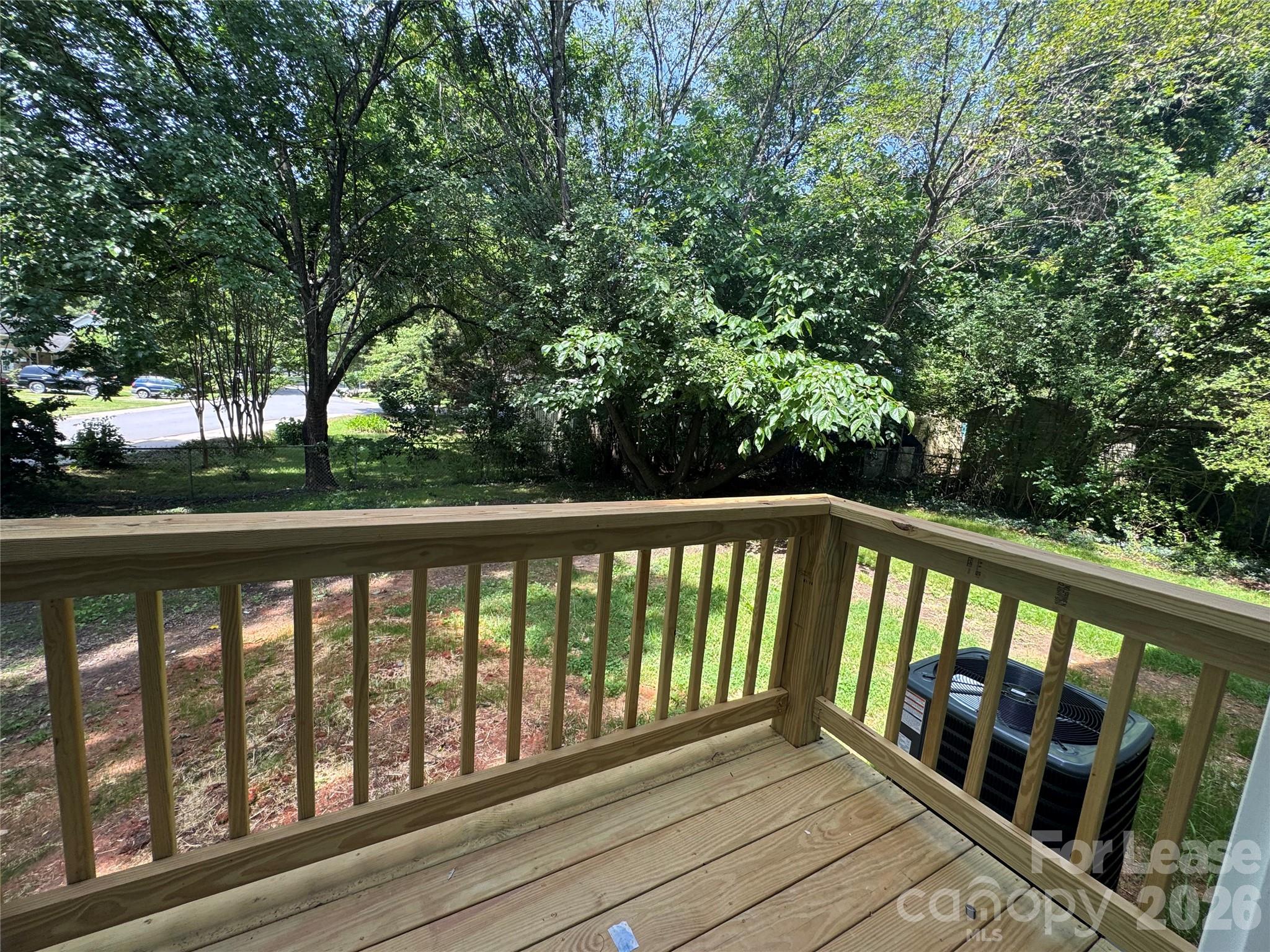 331 E Lowrance Avenue Property Photo 15