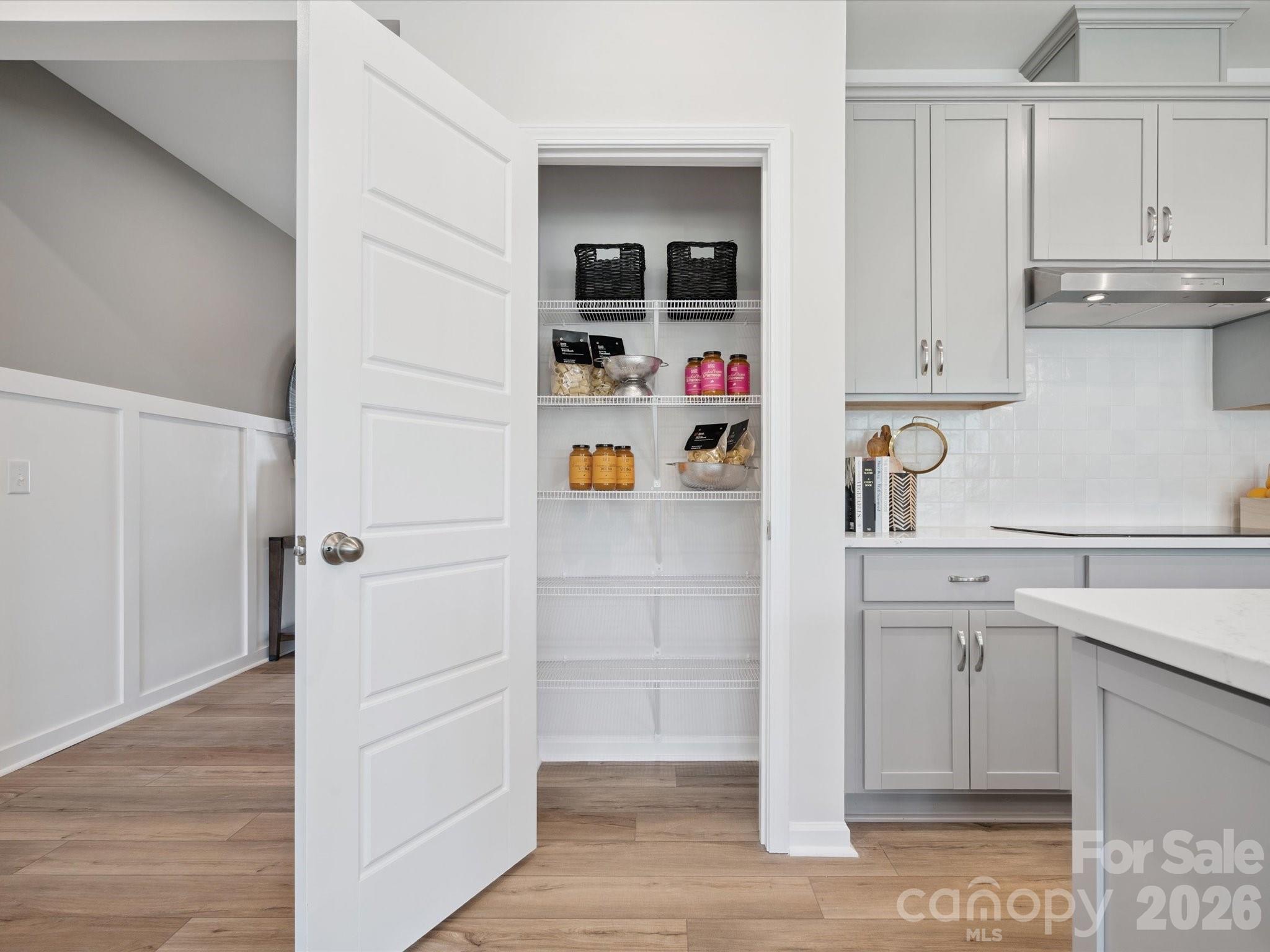 709 Bowery Place Property Photo 8