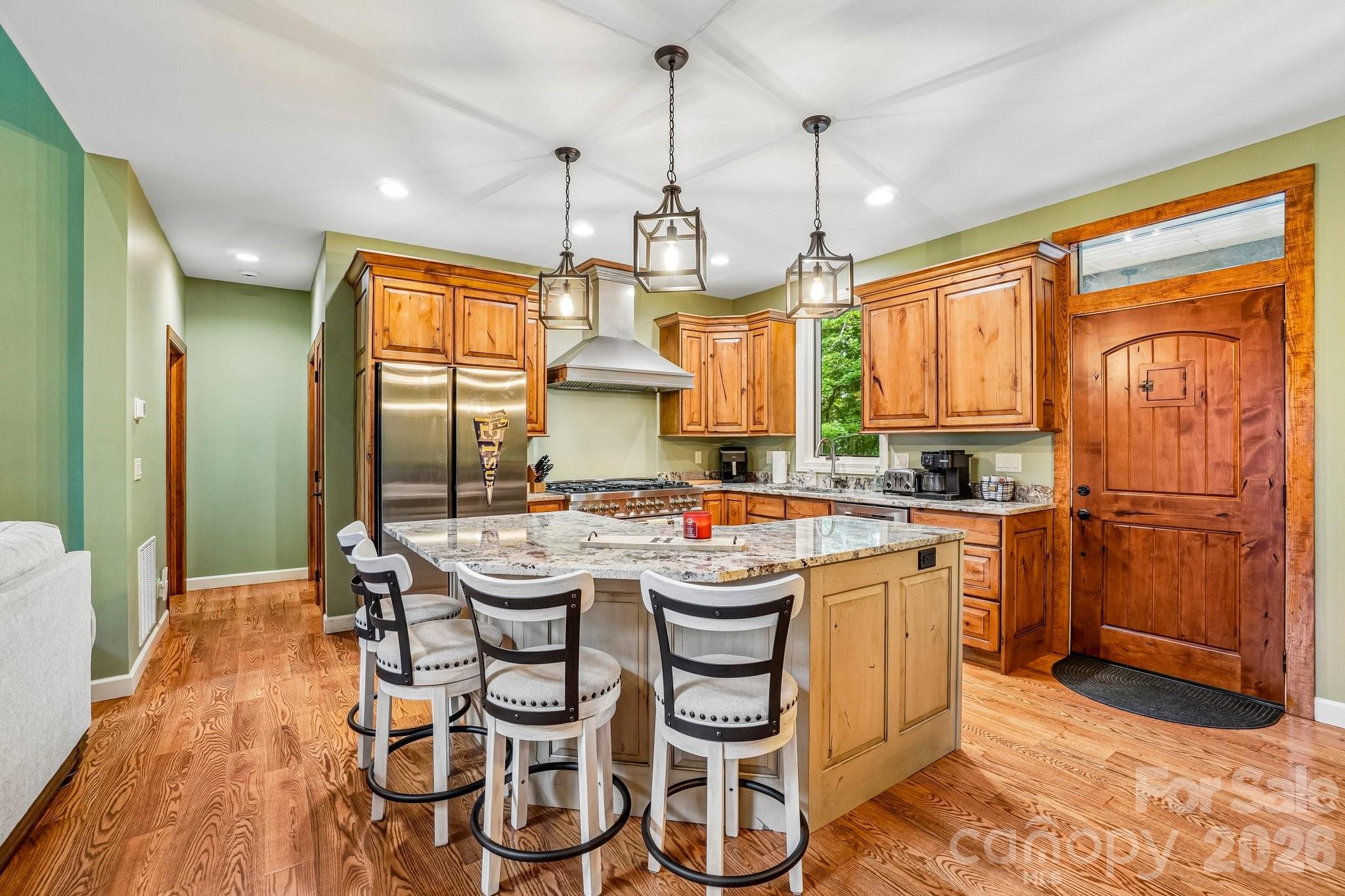 1067 English Ridge Drive Property Photo 16