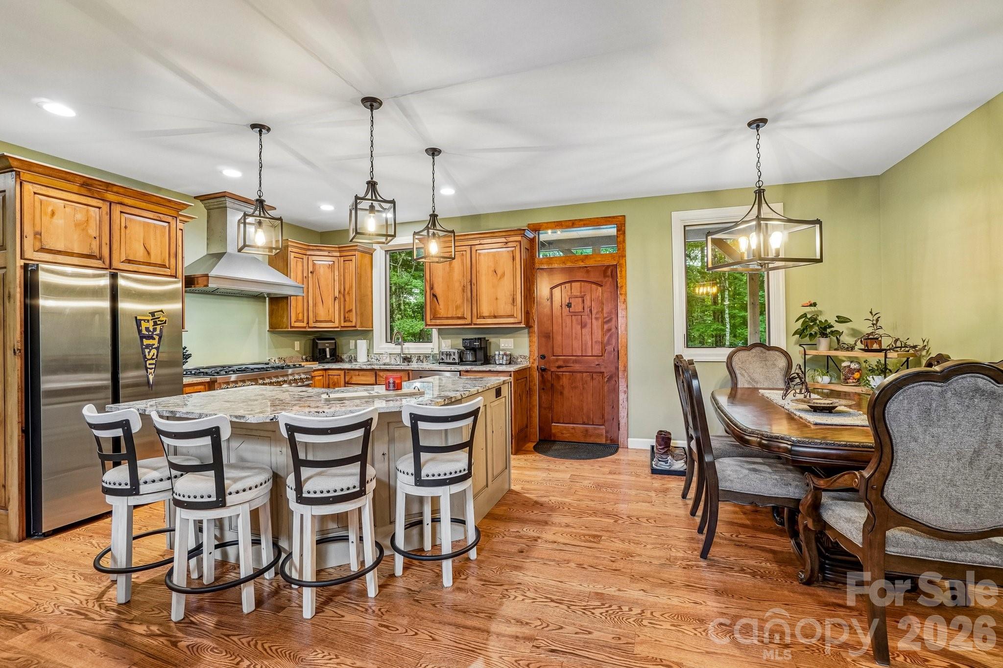 1067 English Ridge Drive Property Photo 17