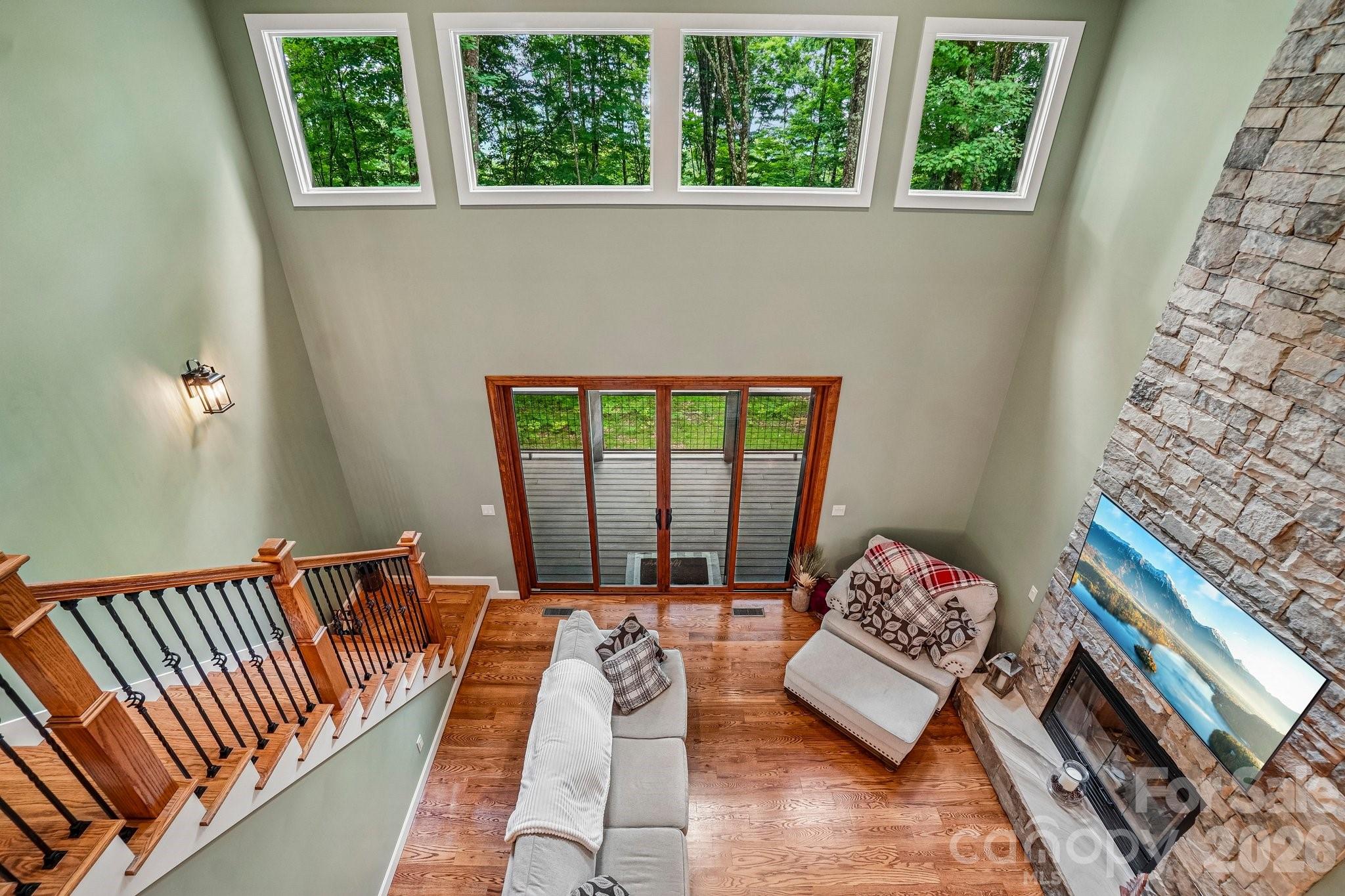 1067 English Ridge Drive Property Photo 21