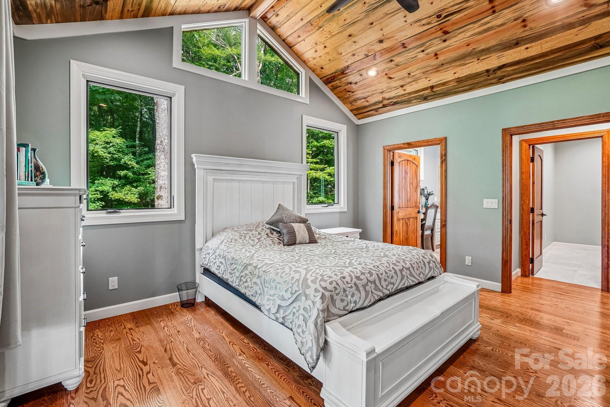 1067 English Ridge Drive Property Photo 25