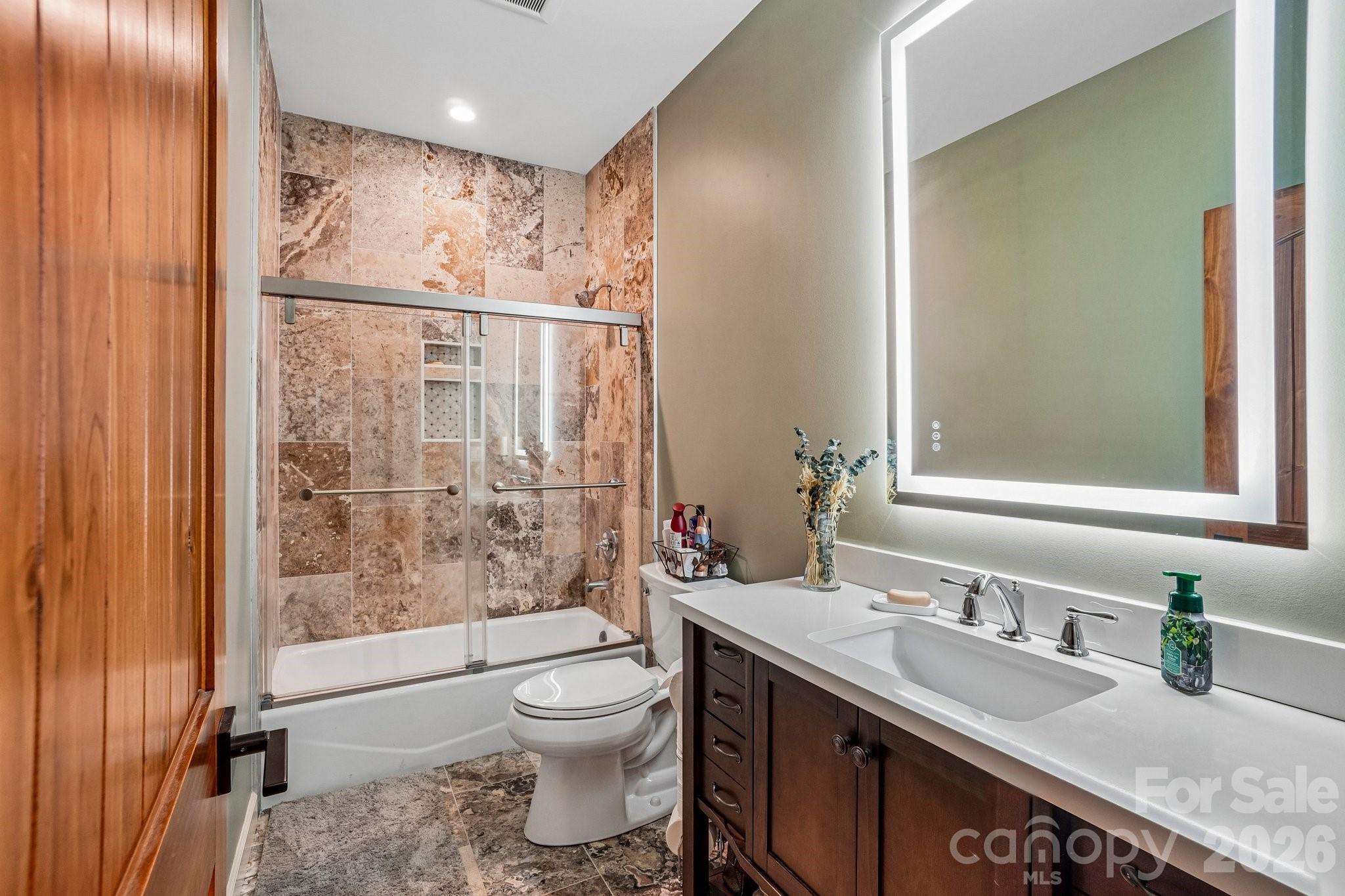 1067 English Ridge Drive Property Photo 31