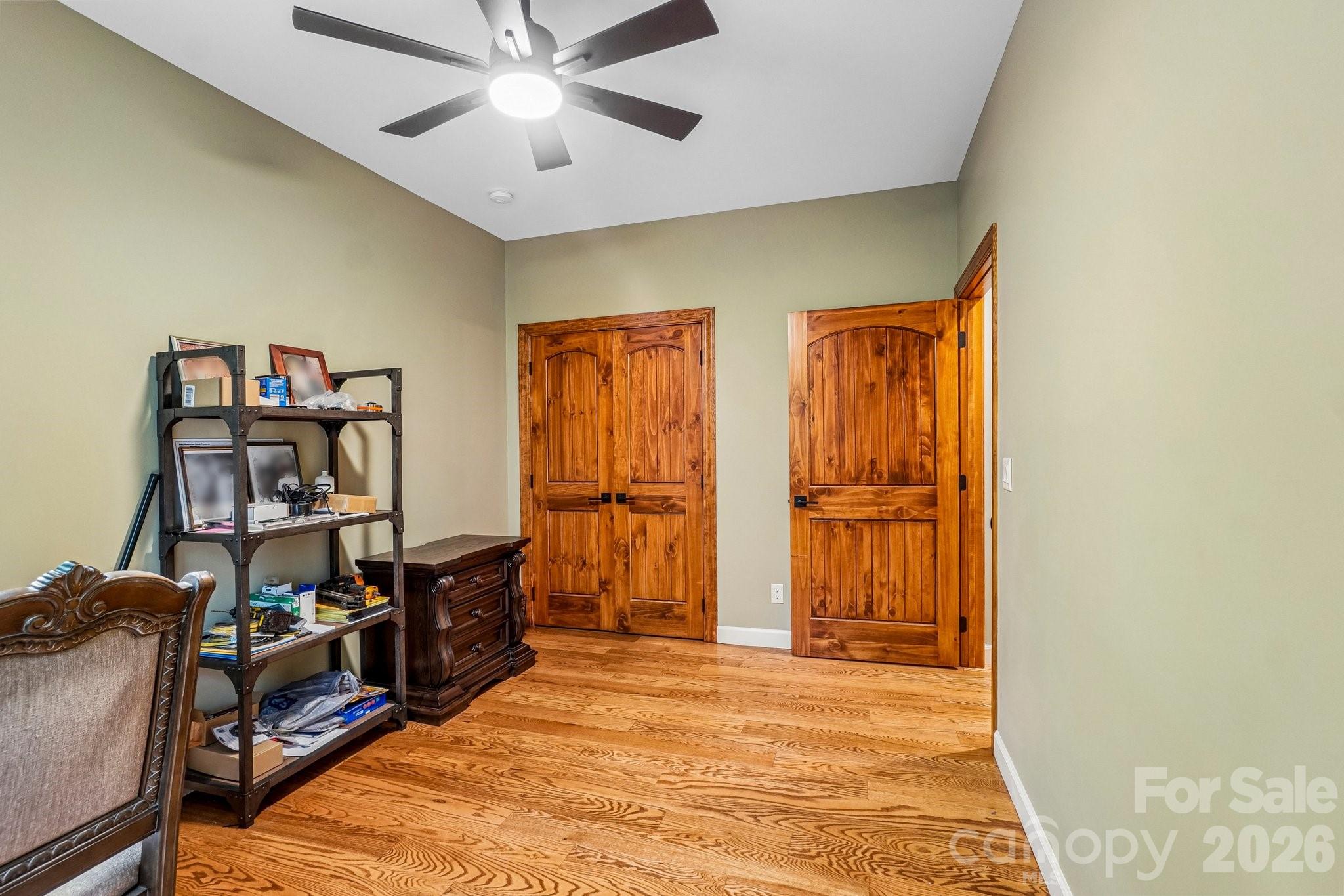 1067 English Ridge Drive Property Photo 34
