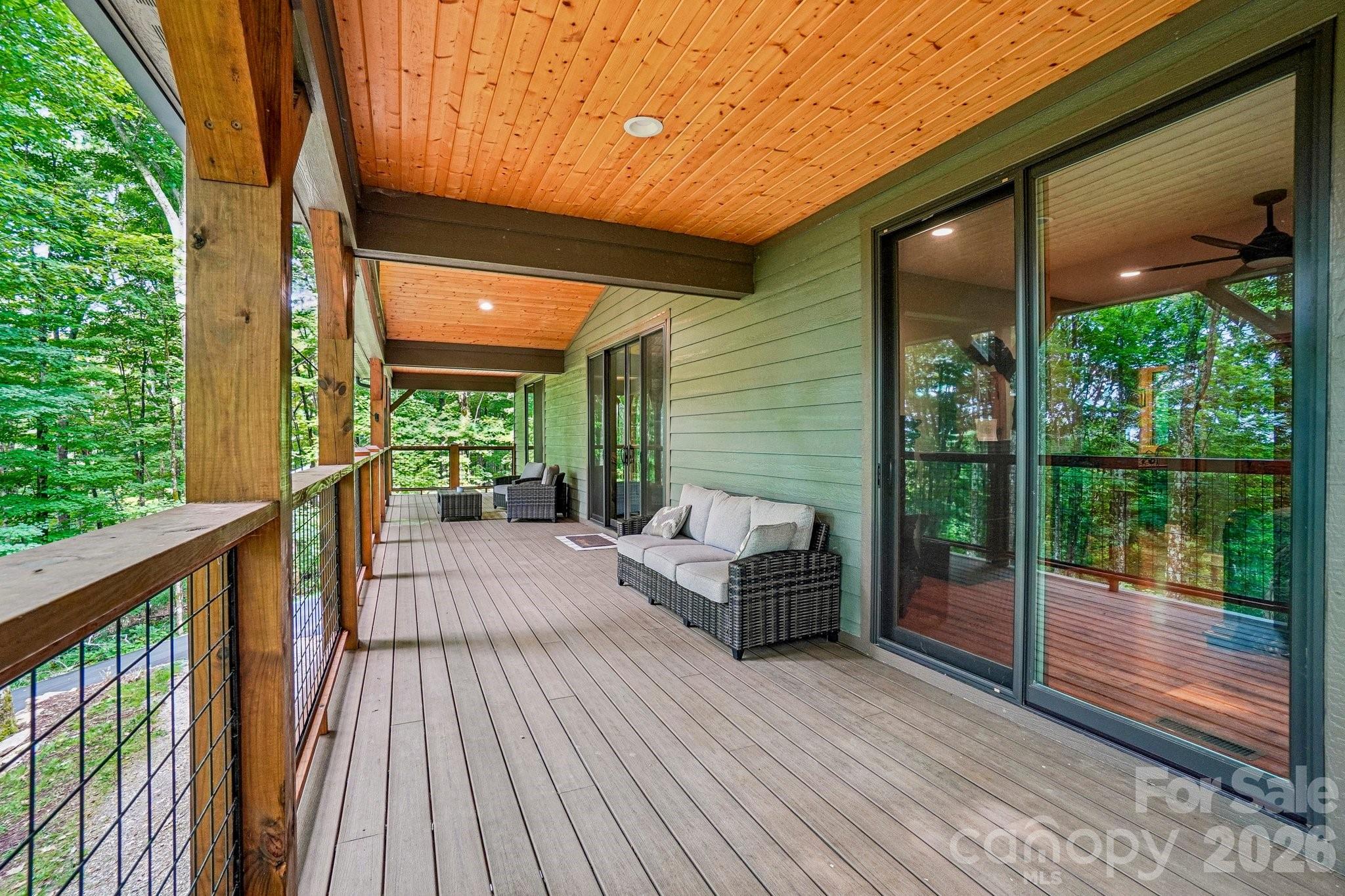 1067 English Ridge Drive Property Photo 42