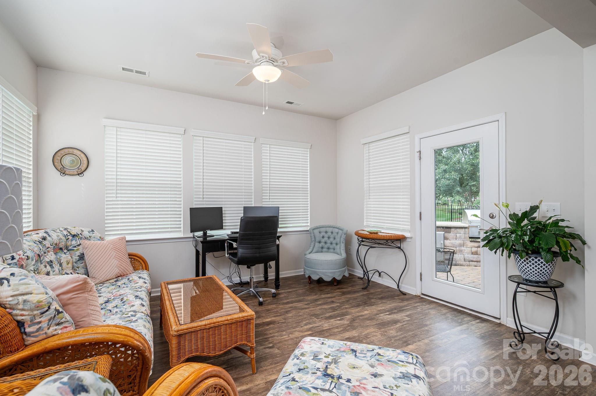 368 Picasso Trail Property Photo 18