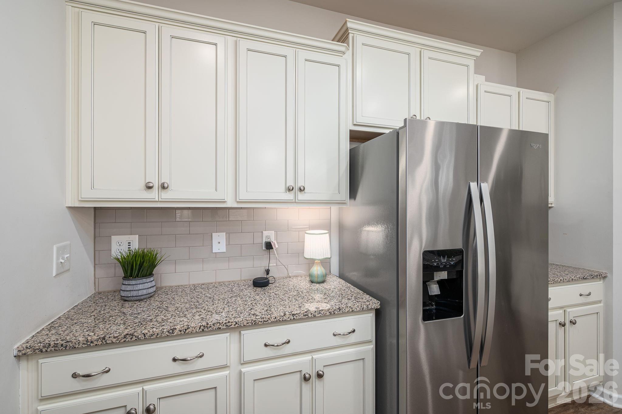 368 Picasso Trail Property Photo 21