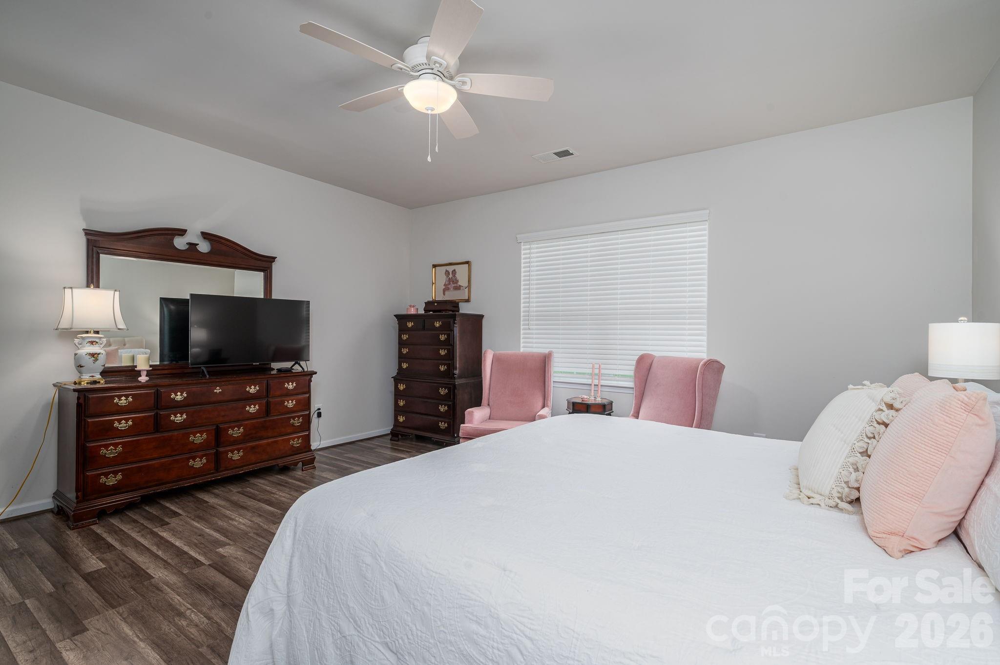 368 Picasso Trail Property Photo 27