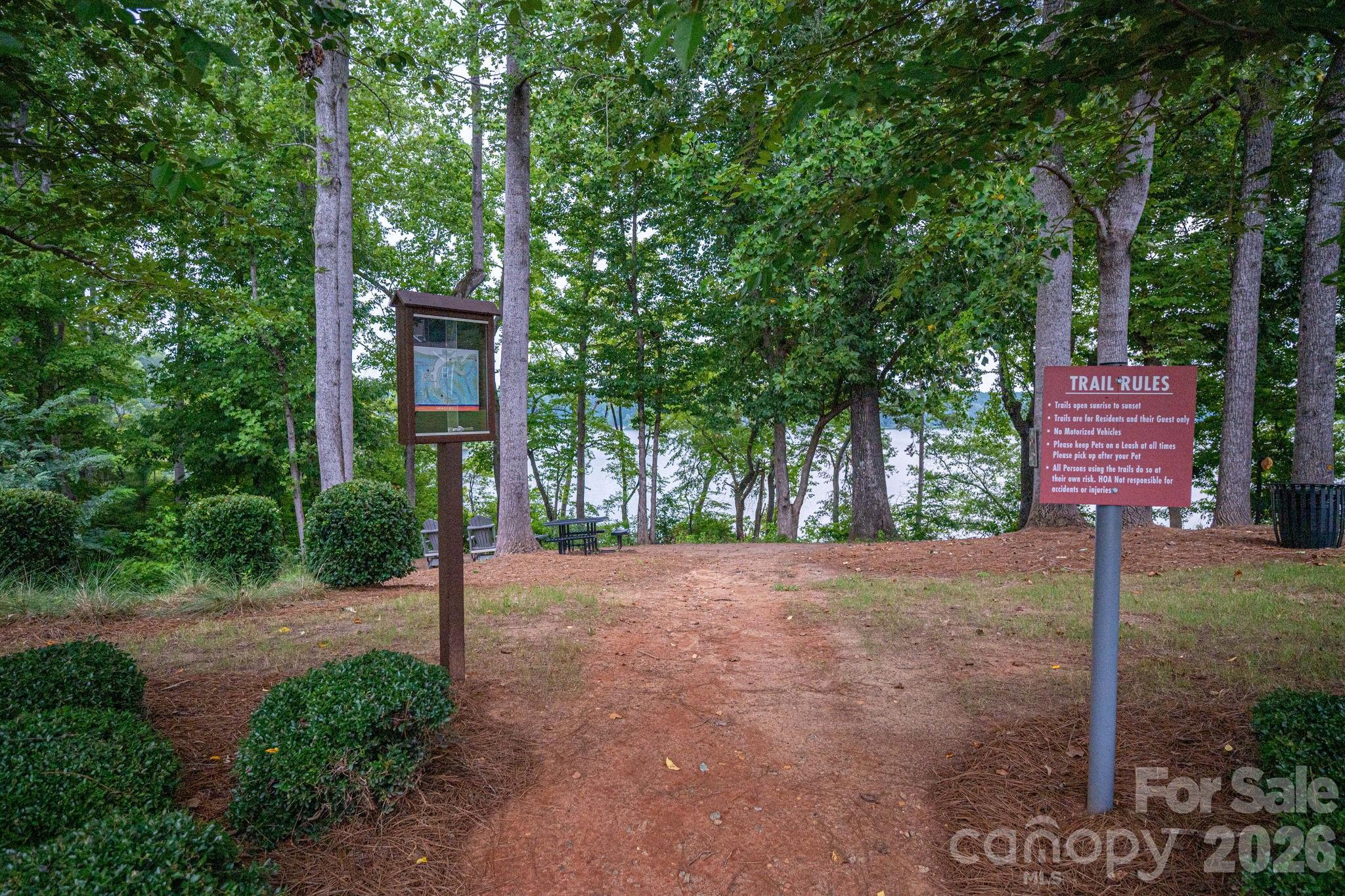 368 Picasso Trail Property Photo 42