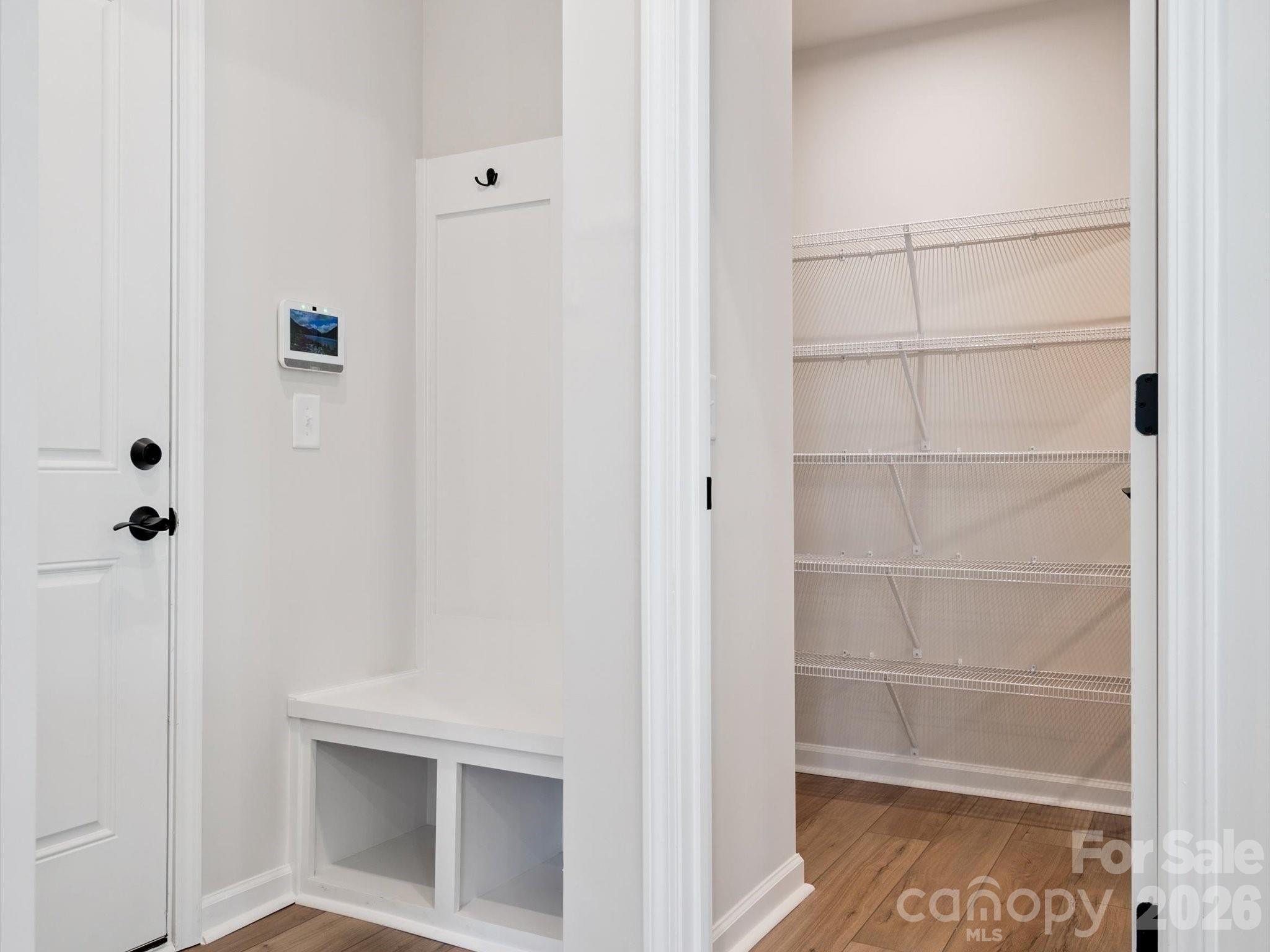 715 Bowery Place Property Photo 10