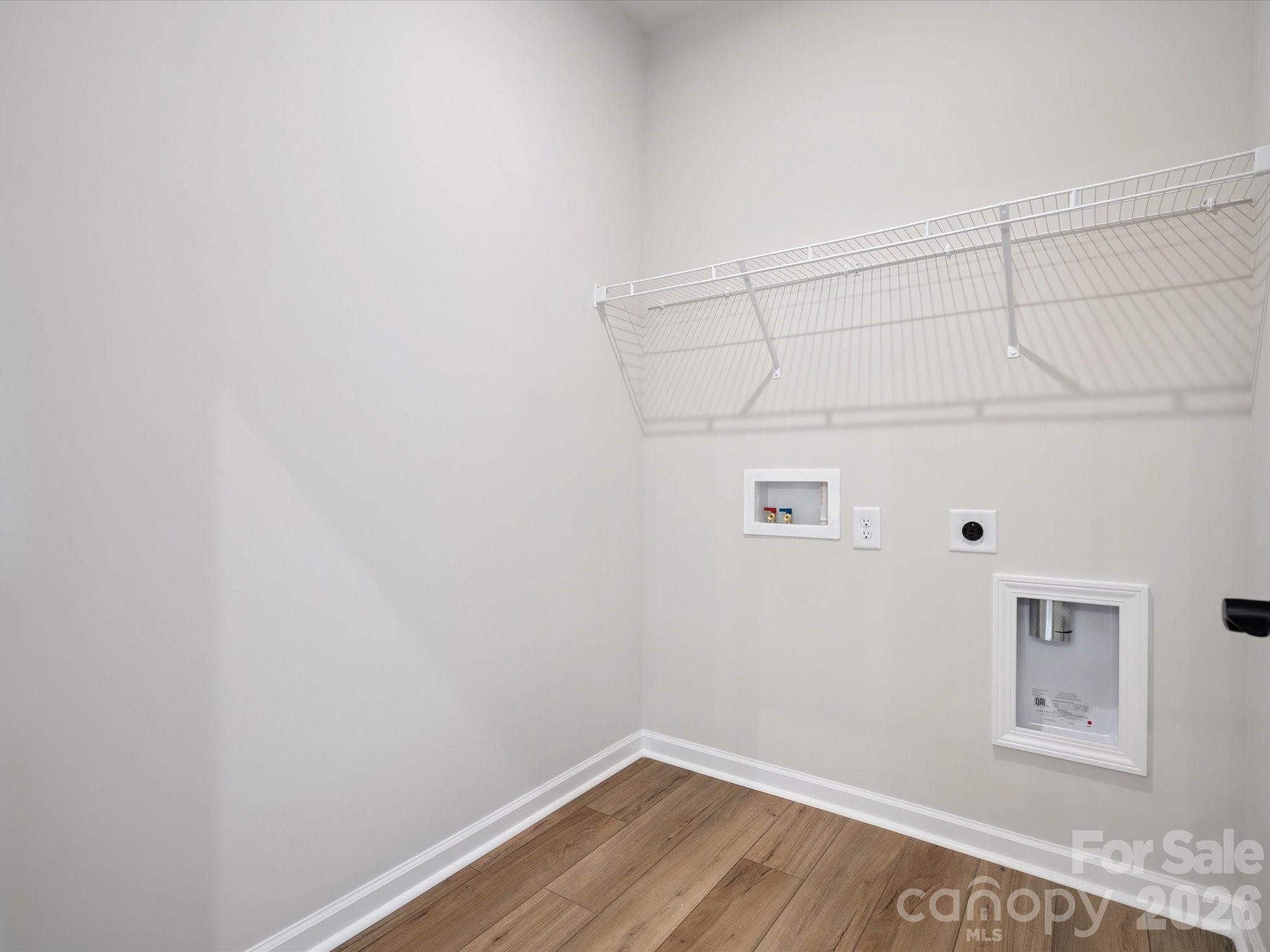 715 Bowery Place Property Photo 22