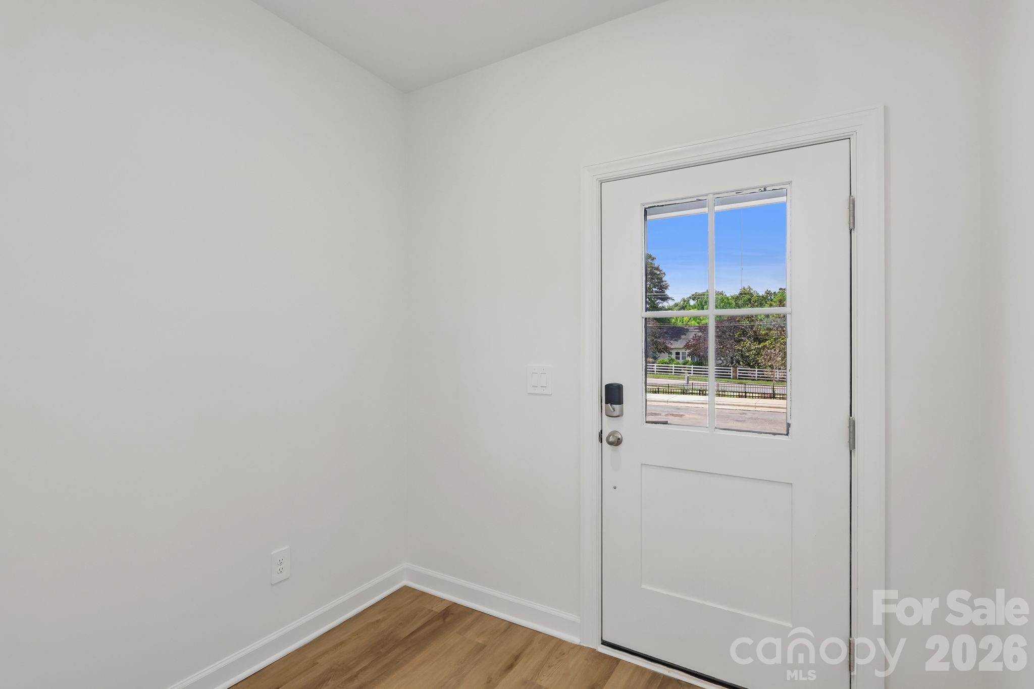 1131 Rosetta Drive Property Photo 3