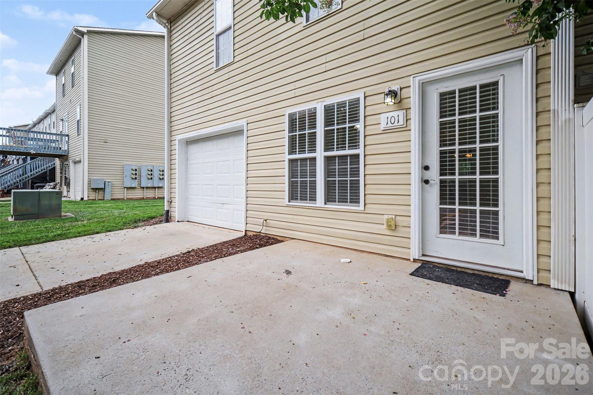 116 Locomotive Lane 101 Property Photo 5