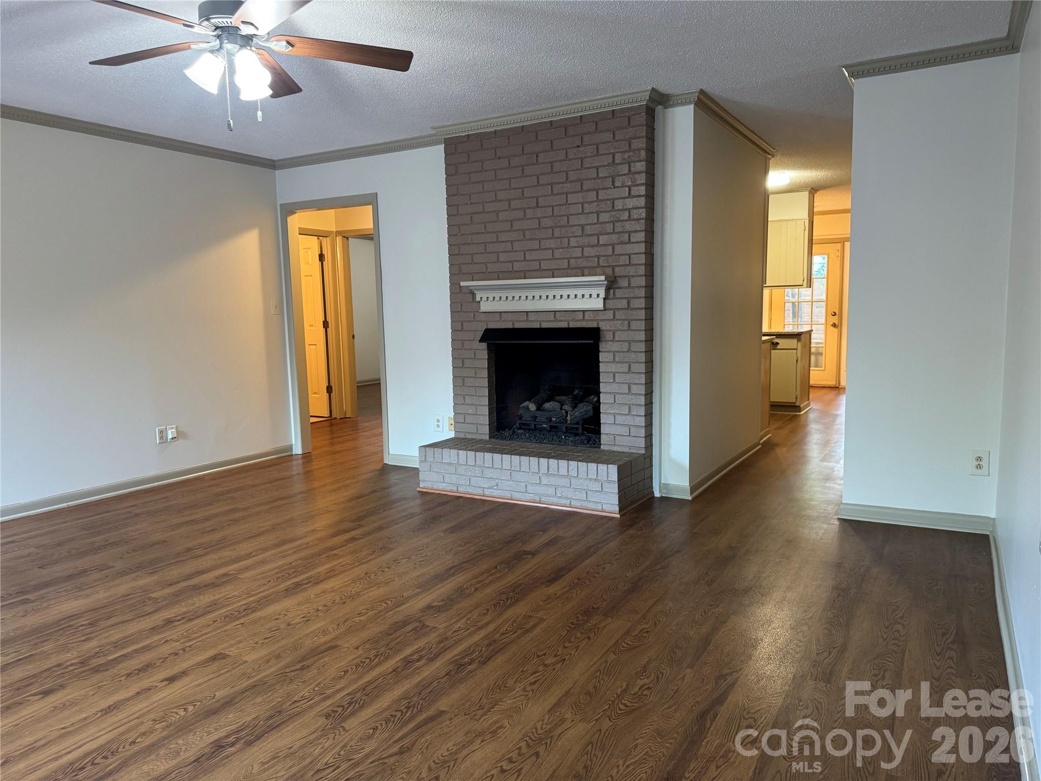 91 Edgemont Avenue 4 Property Photo 6