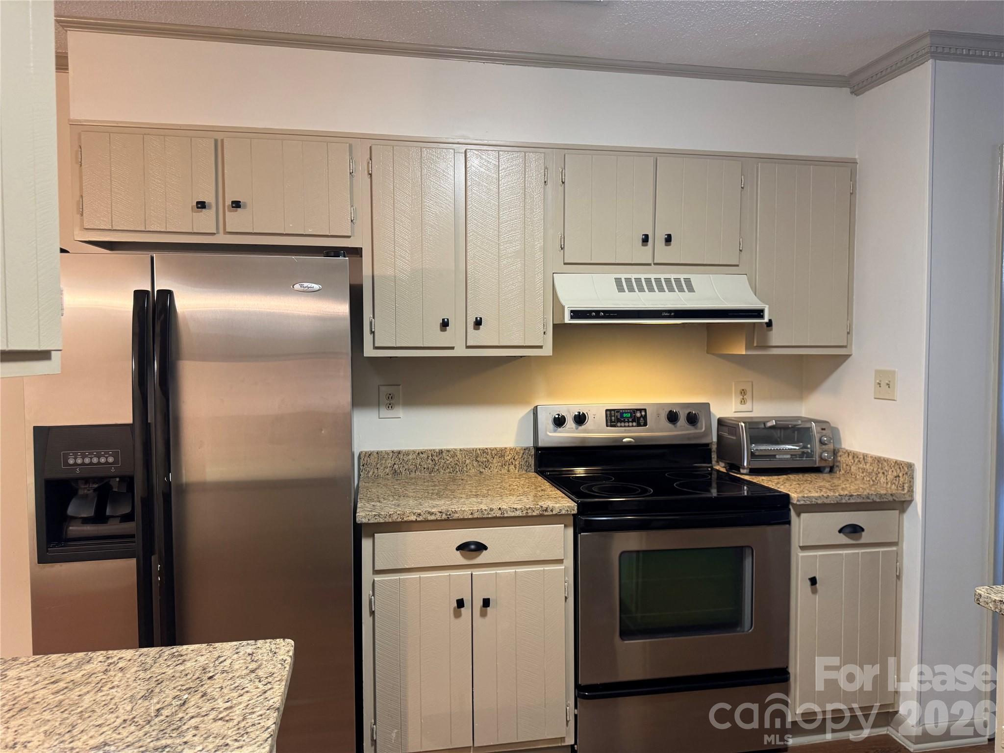 91 Edgemont Avenue 4 Property Photo 9