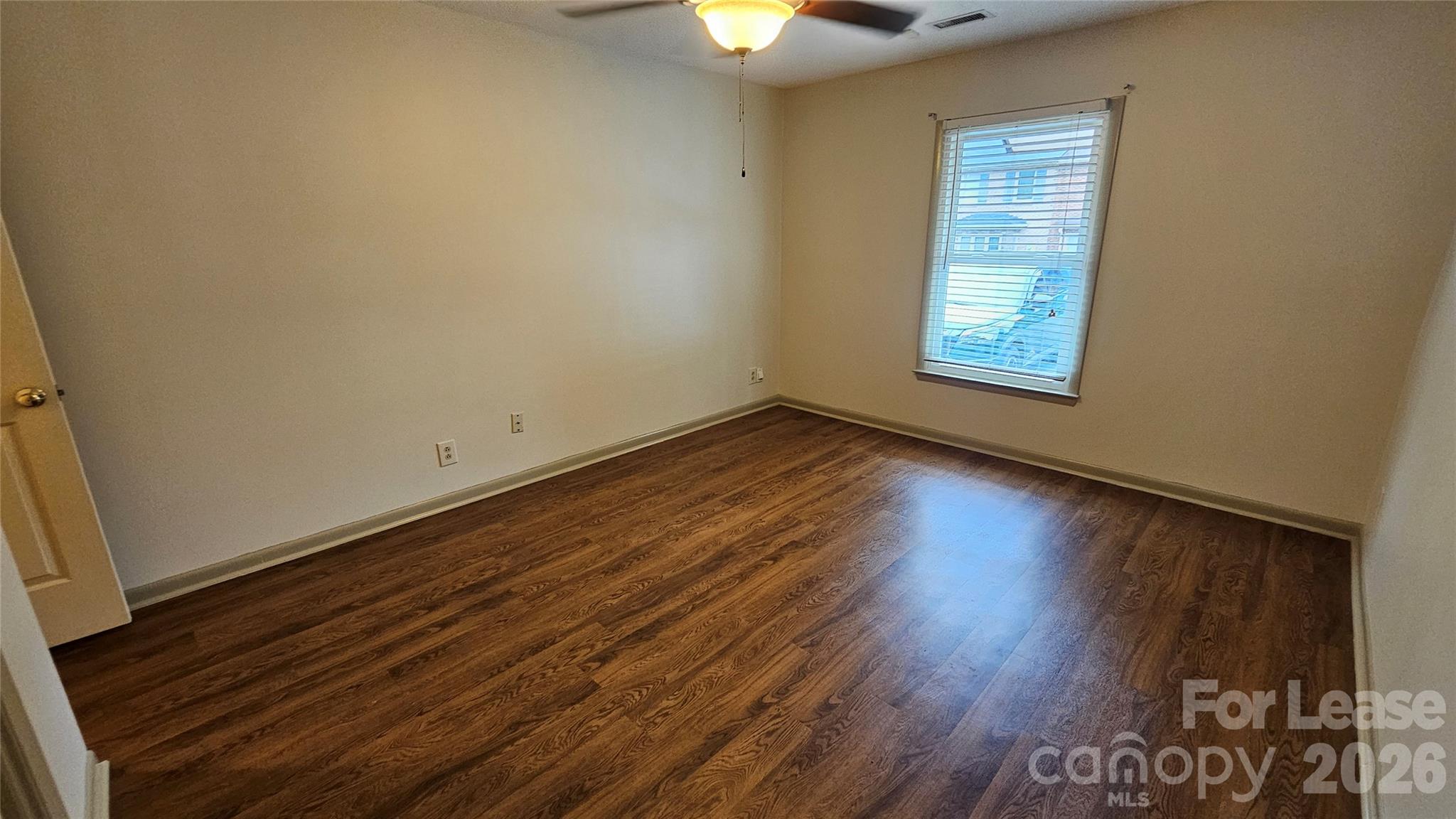 91 Edgemont Avenue 4 Property Photo 18