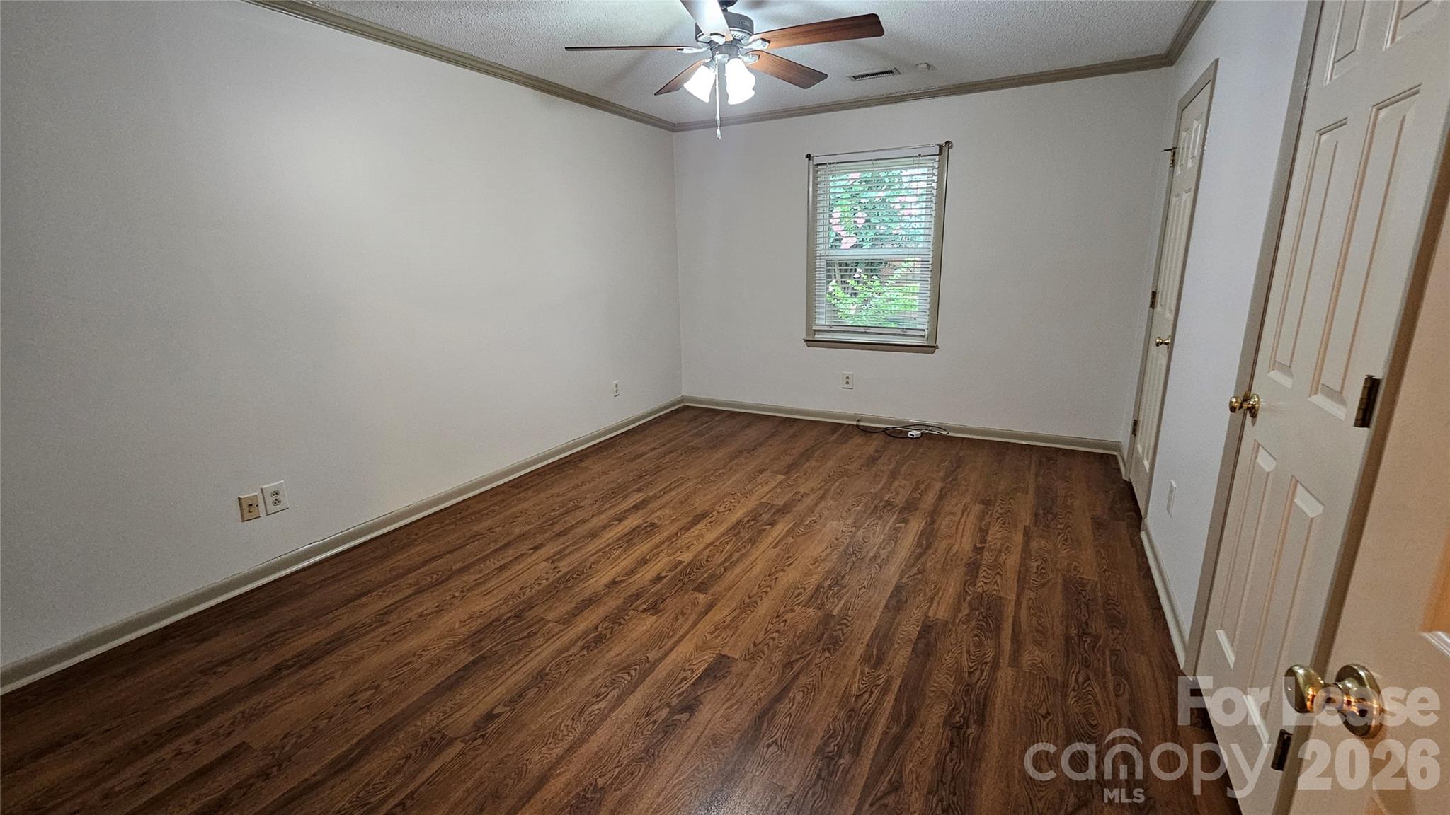 91 Edgemont Avenue 4 Property Photo 23